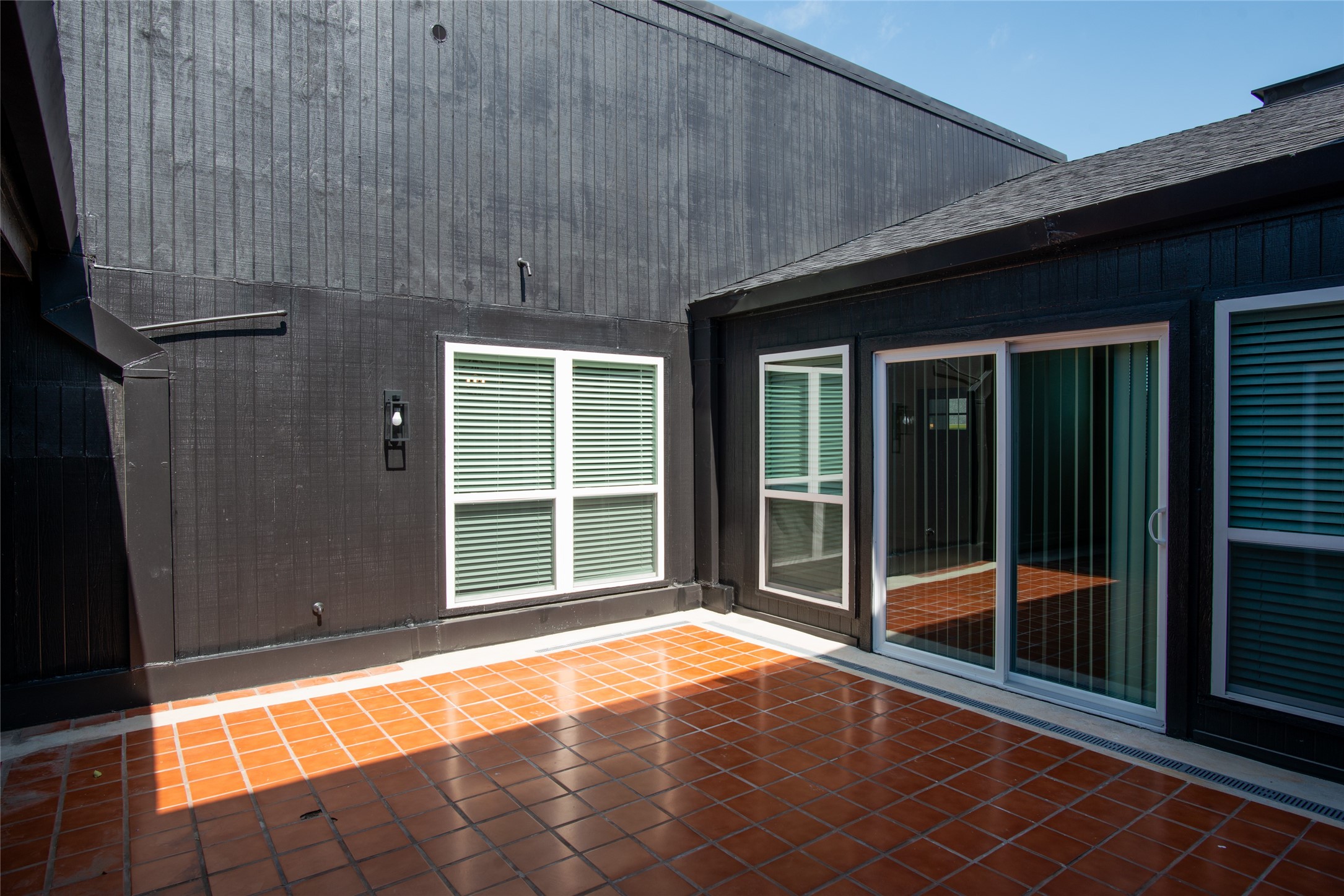 2214 Roundrock Drive