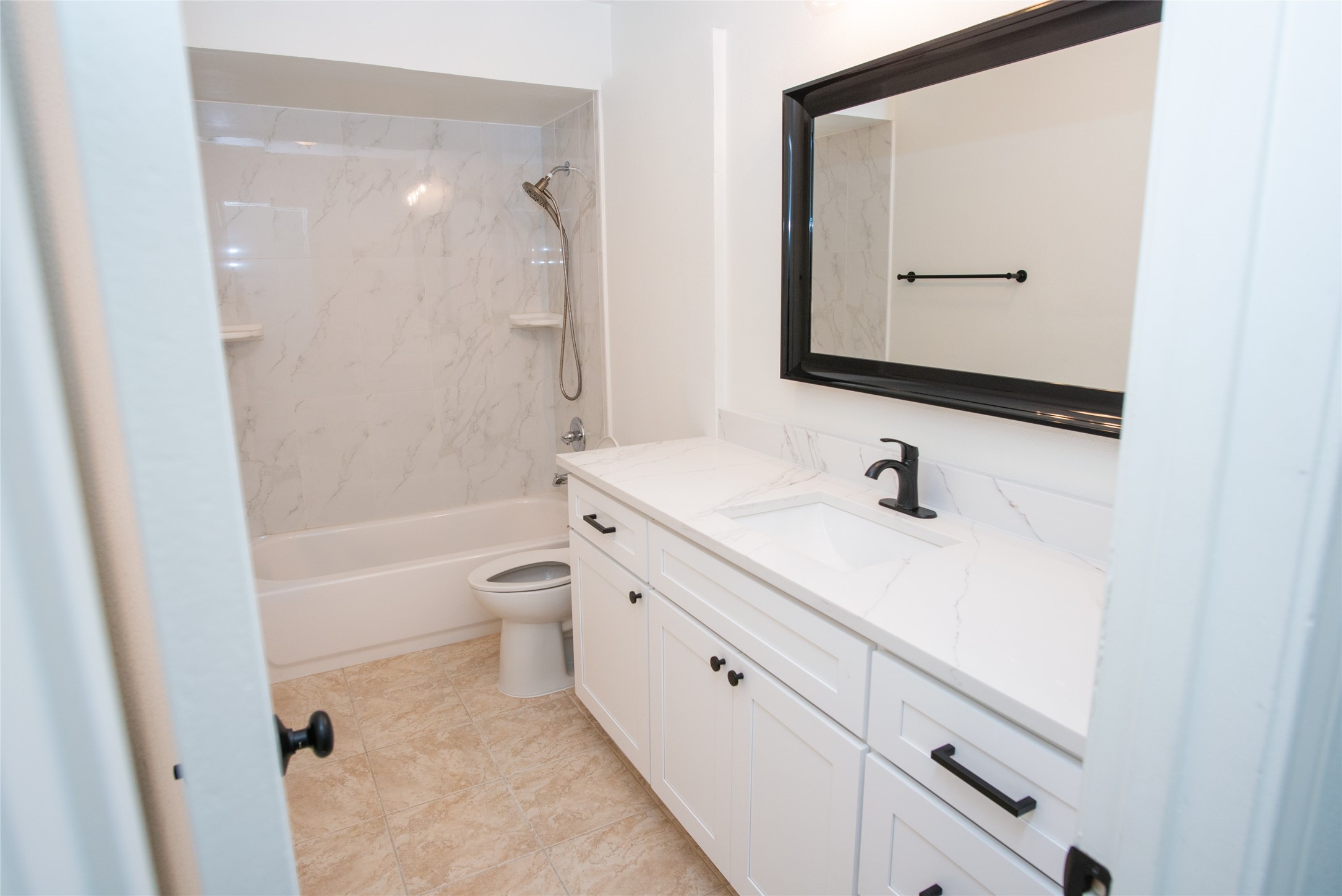 2214 Roundrock Drive