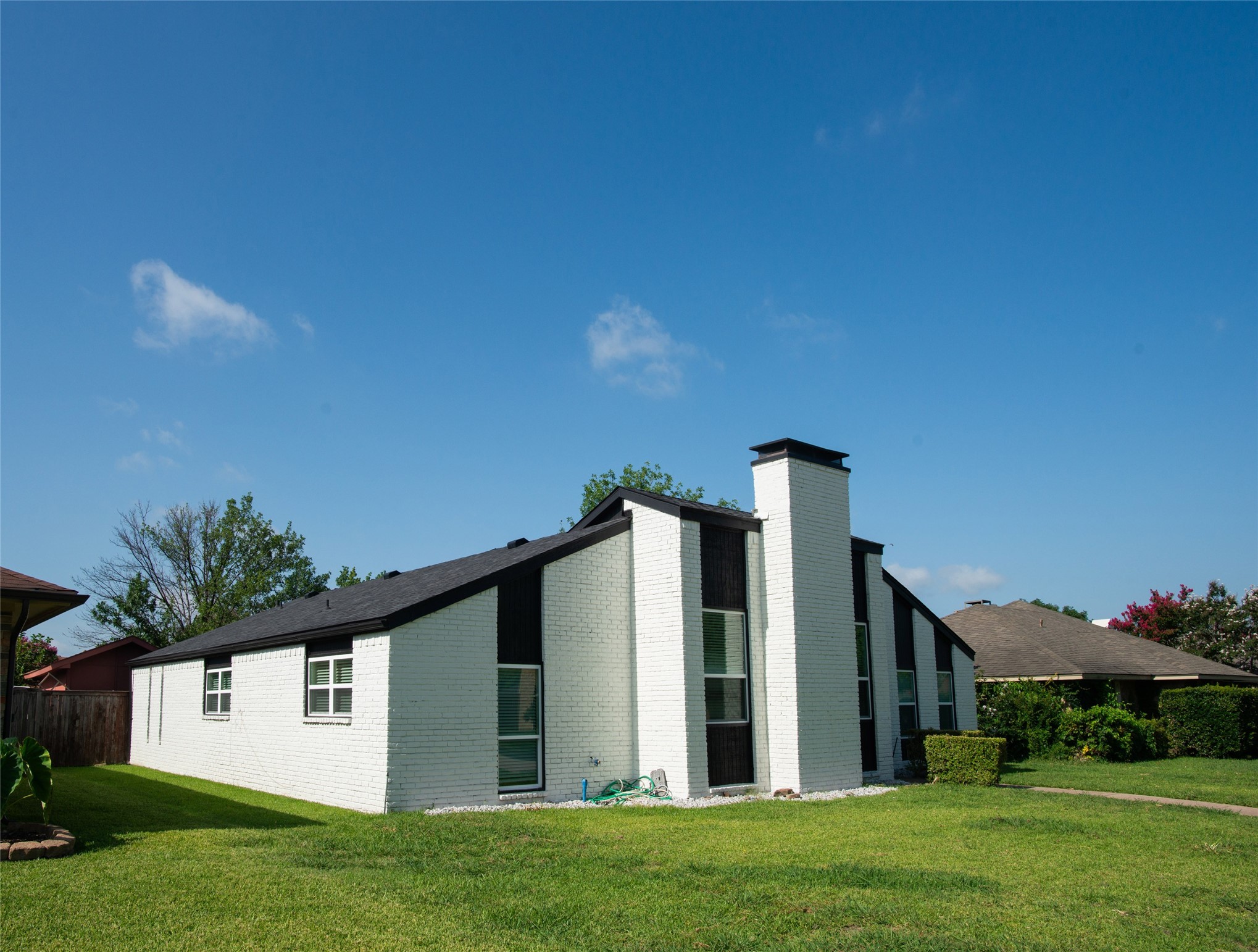 2214 Roundrock Drive