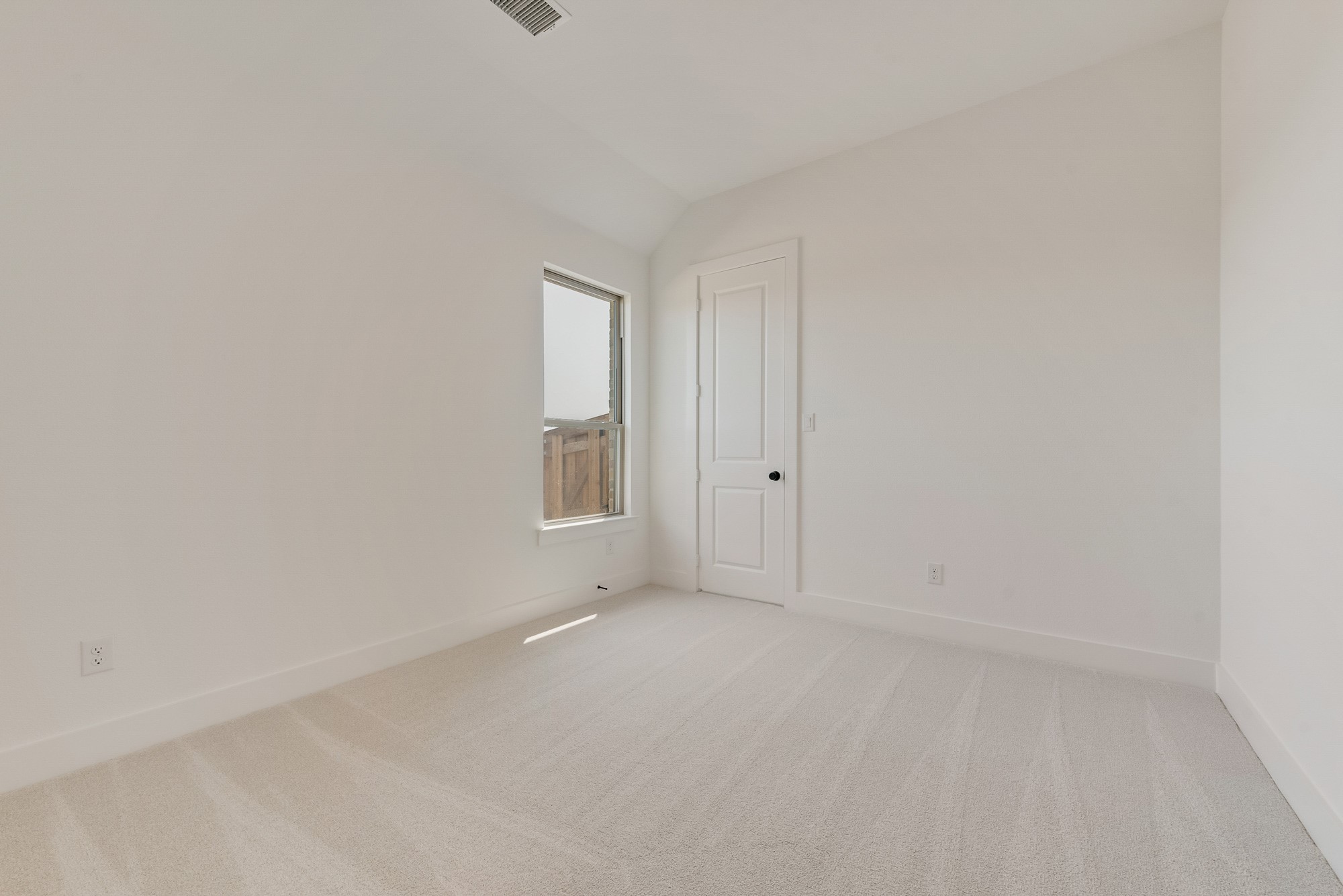1513 Eden Edge Lane
