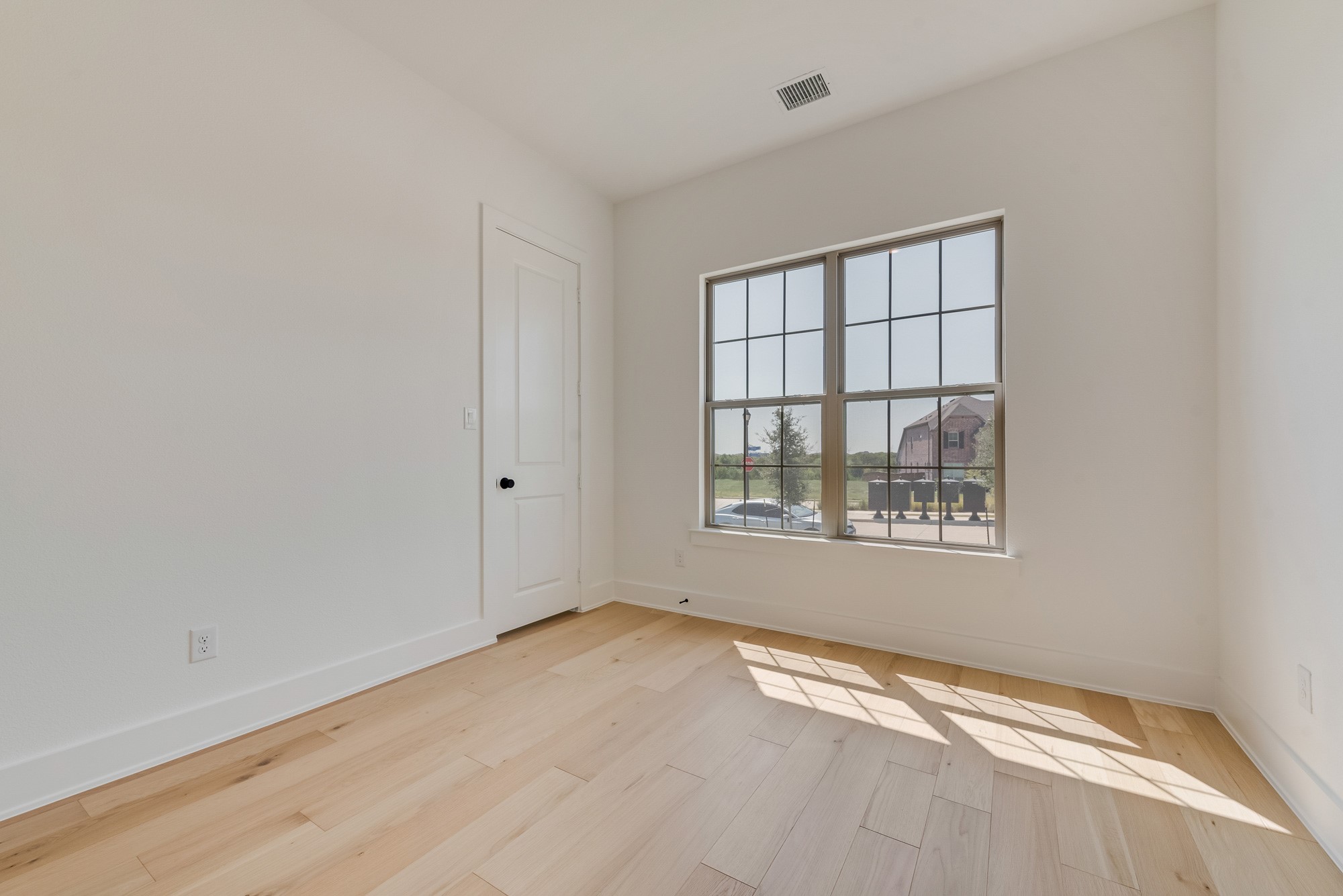 1513 Eden Edge Lane