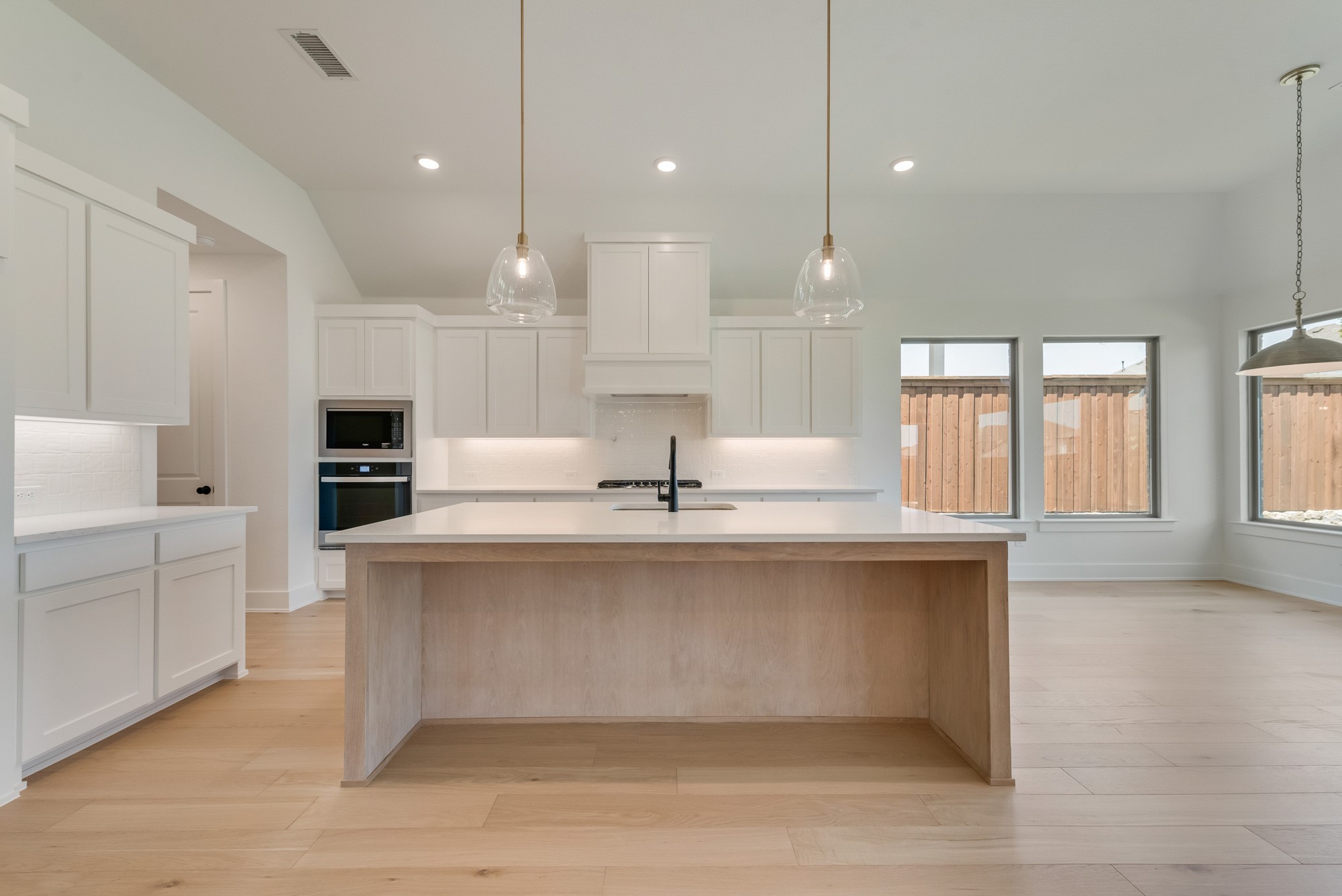 1513 Eden Edge Lane