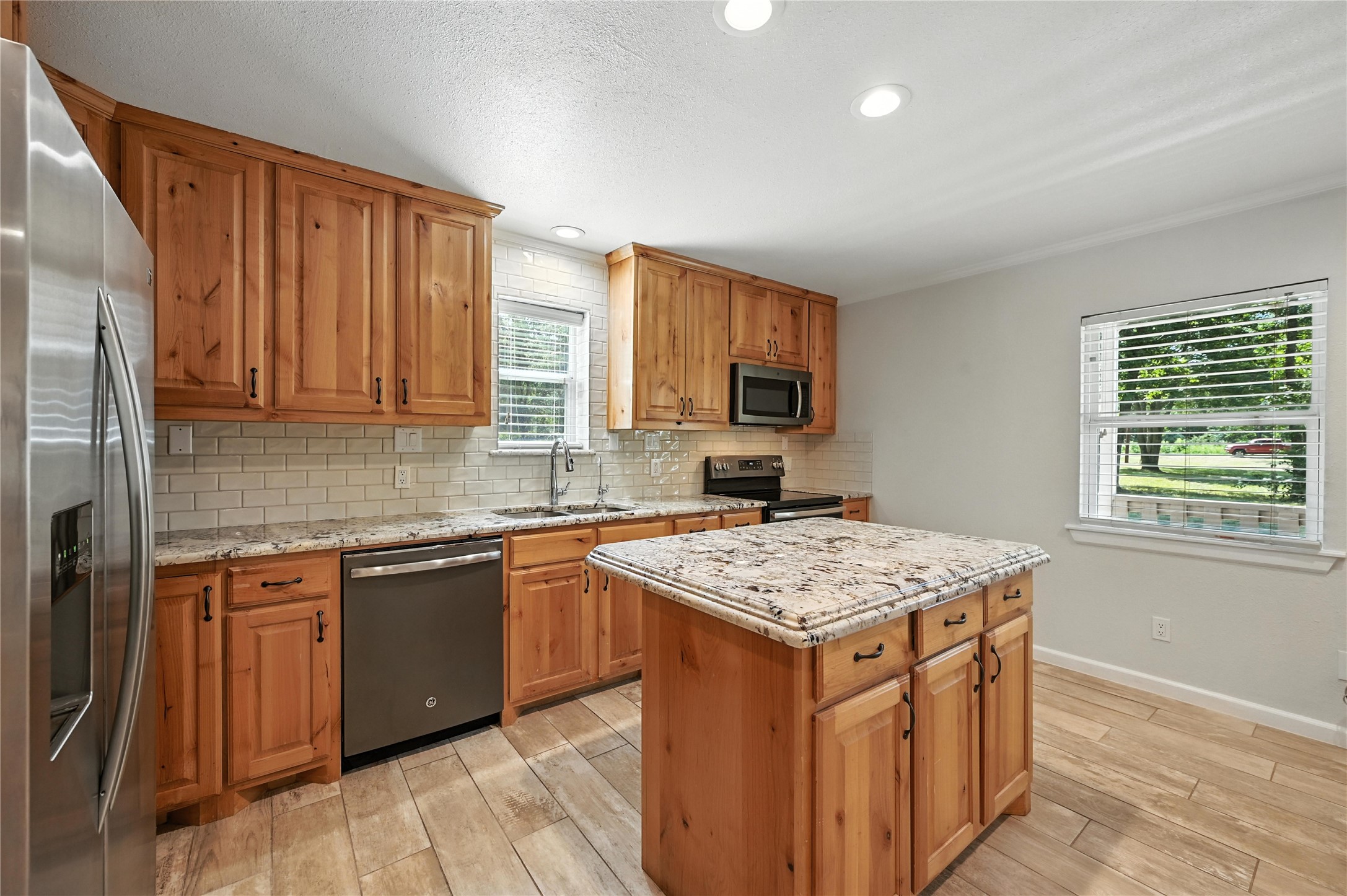 1735 County Road 2320