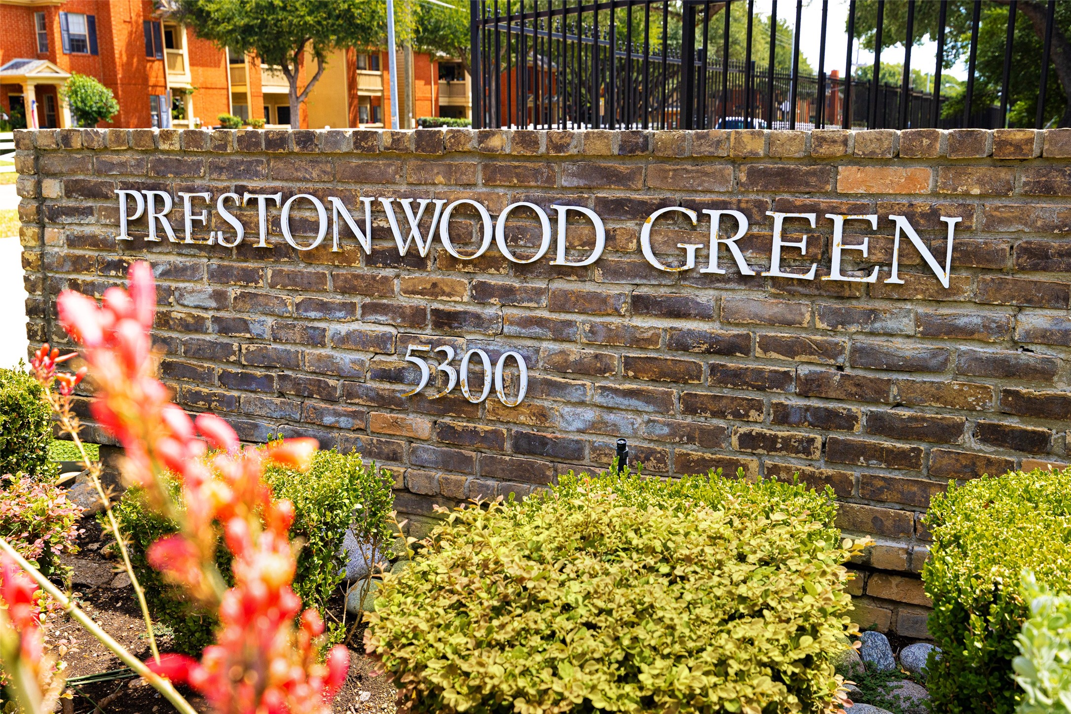 5300 Keller Springs Road 1062