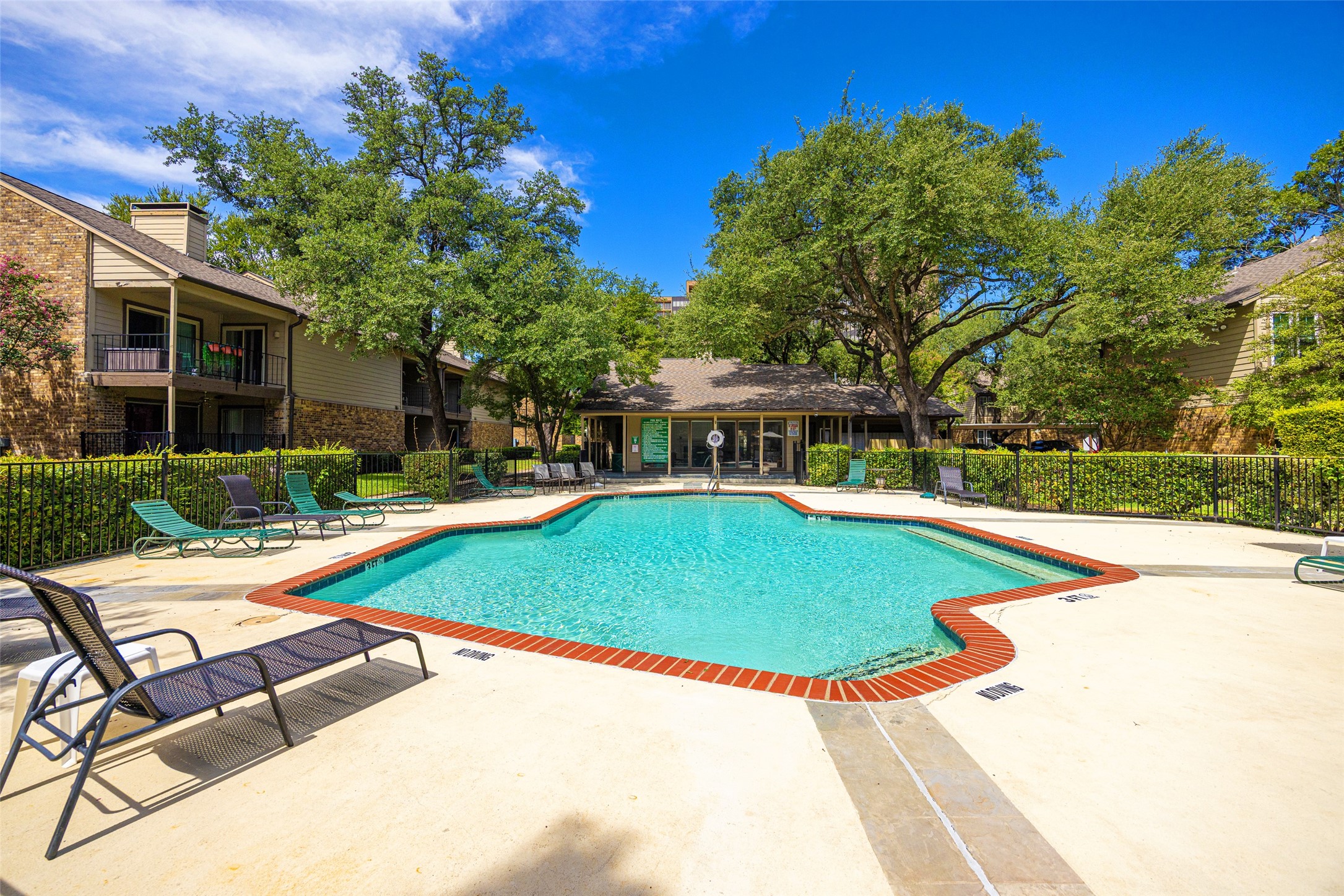 5300 Keller Springs Road 1062