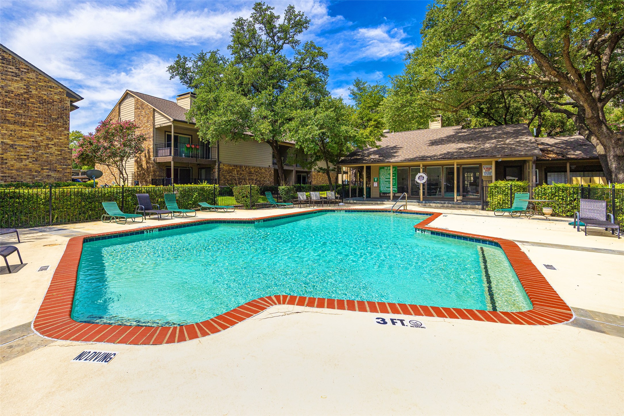 5300 Keller Springs Road 1062