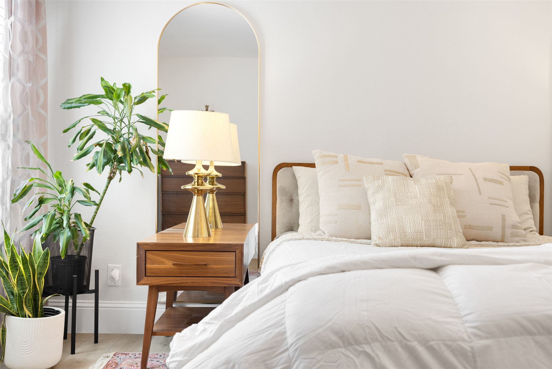 5300 Keller Springs Road 1062