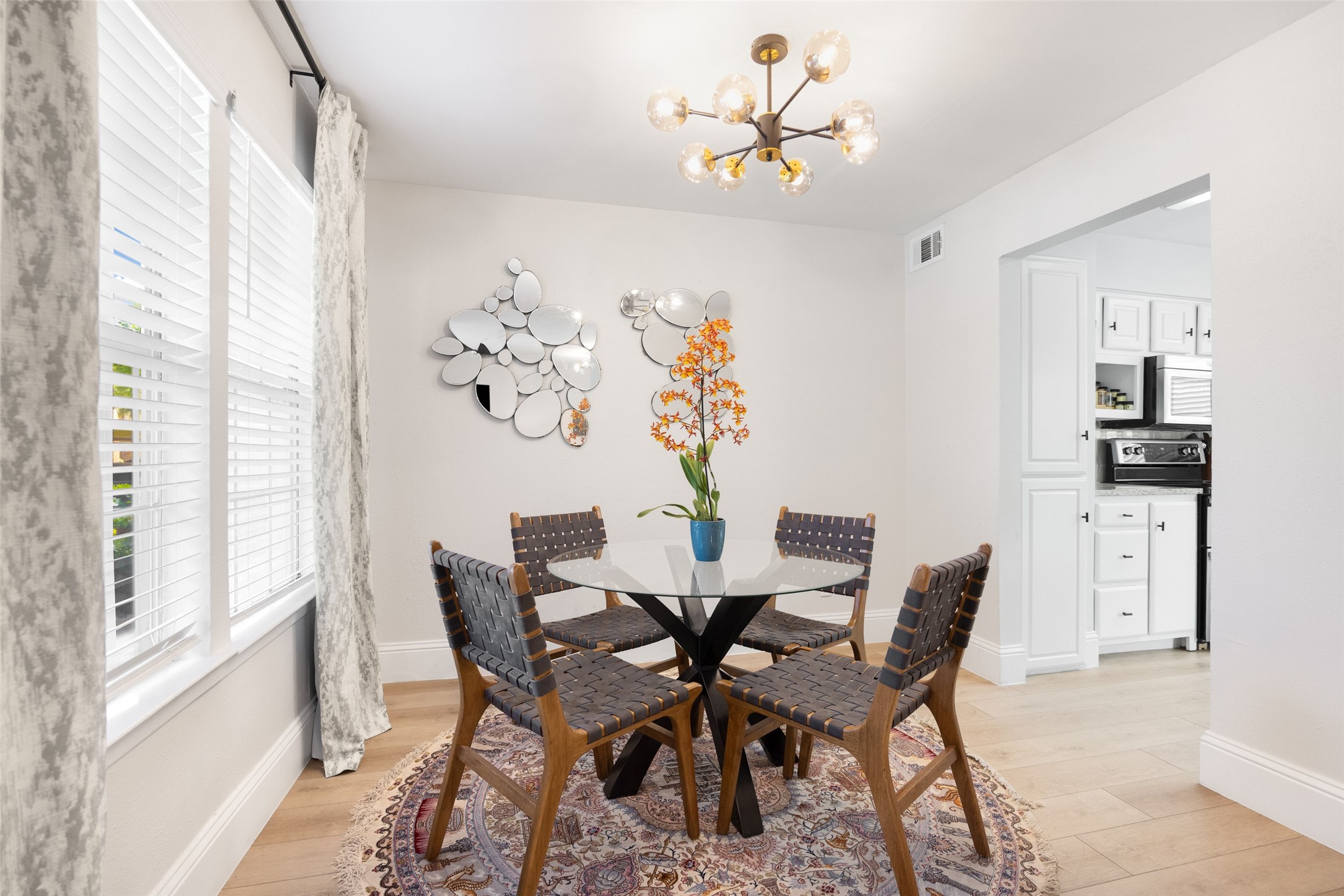 5300 Keller Springs Road 1062