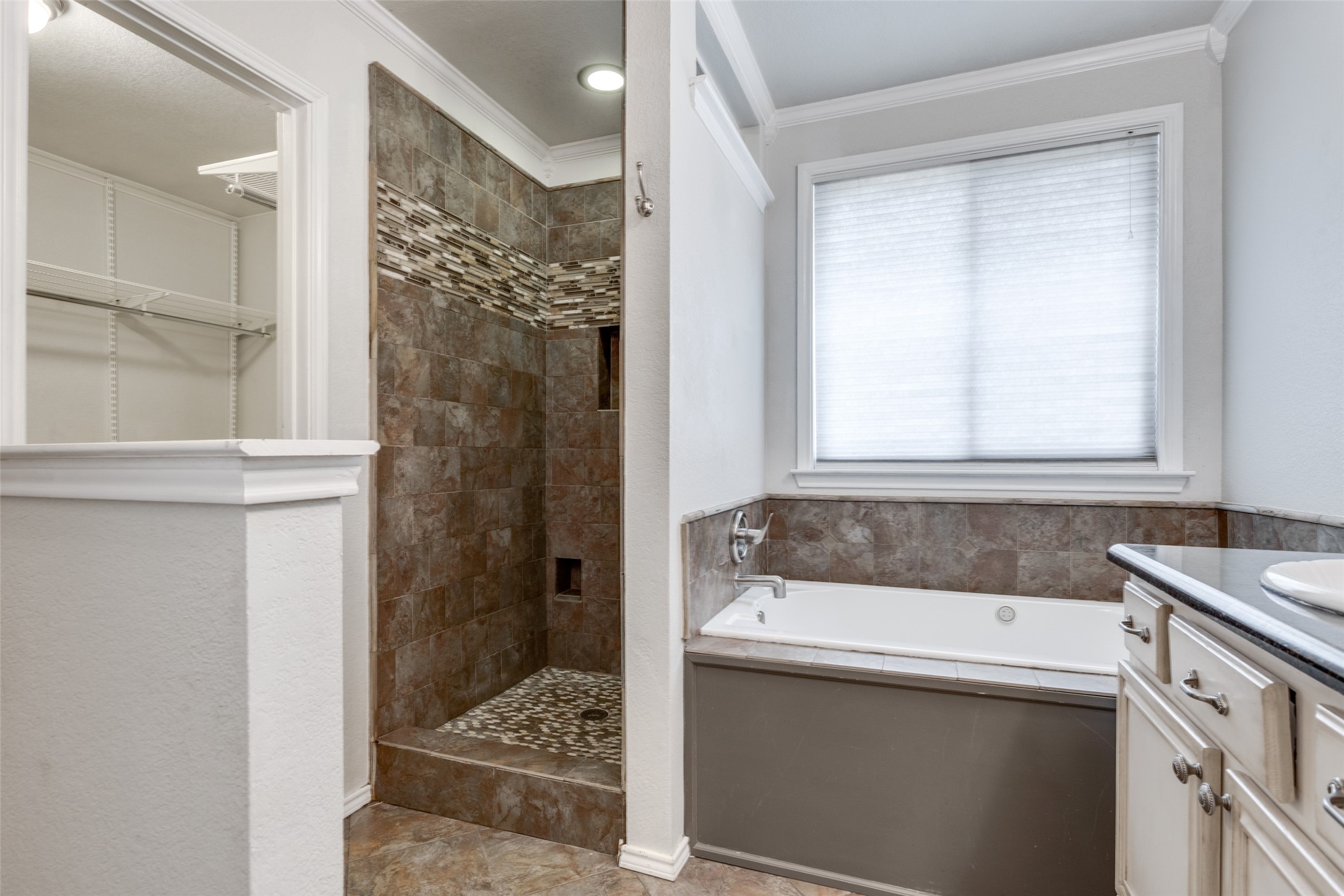 302 Lake Wichita Drive