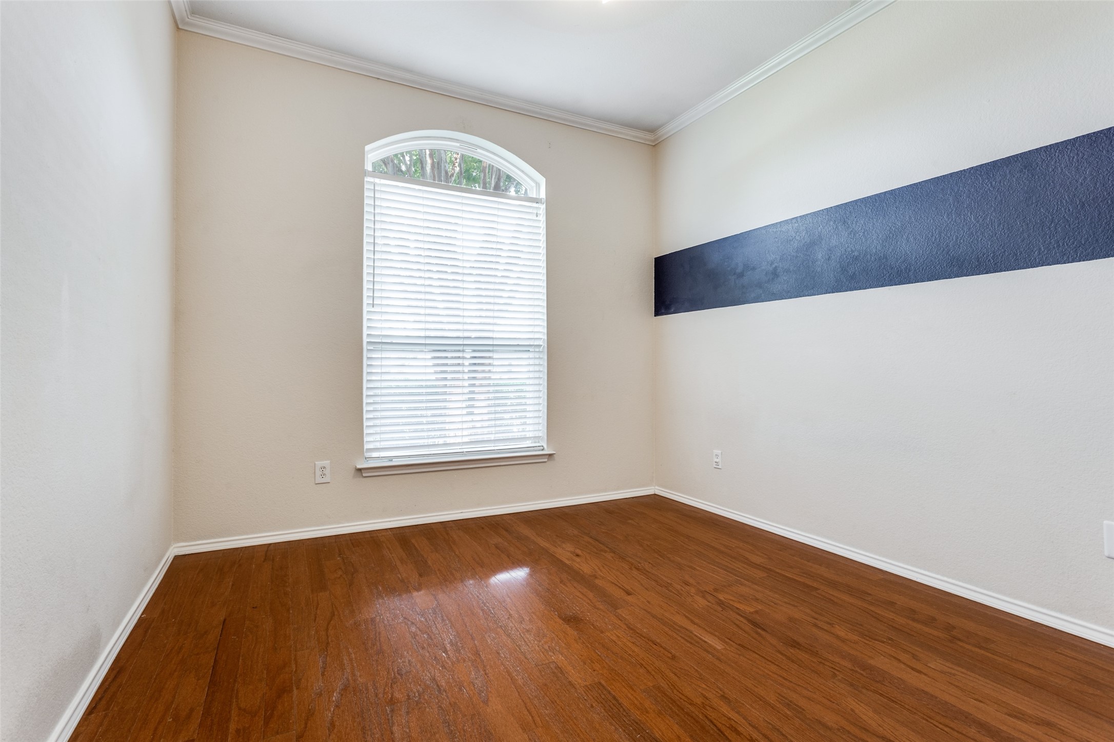 302 Lake Wichita Drive