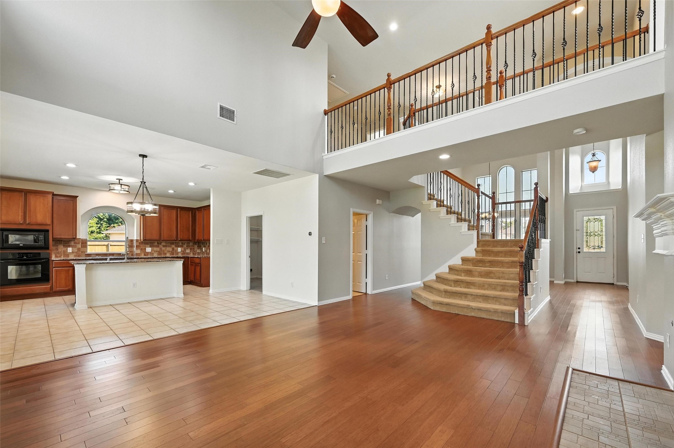 3107 Leesa Court