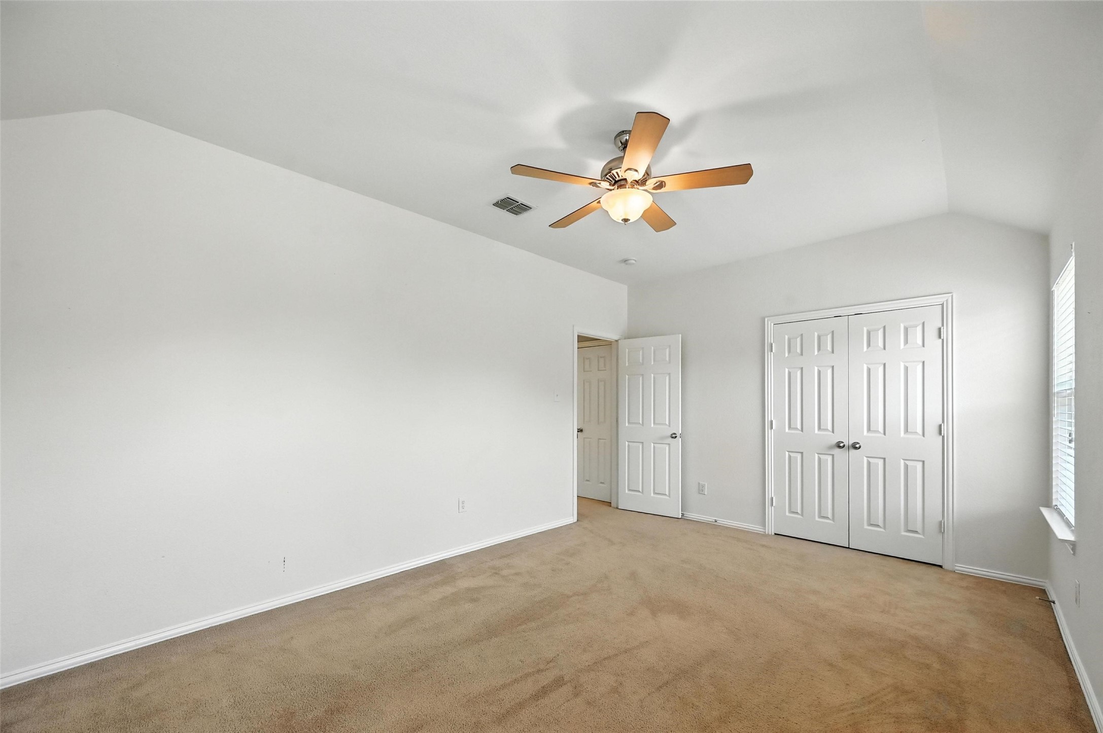 3107 Leesa Court