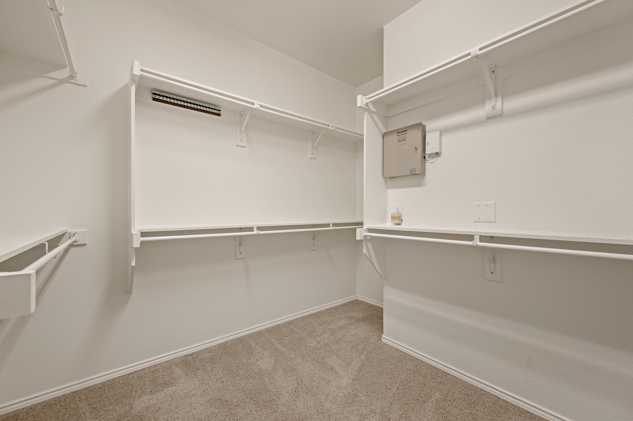 6136 Eagle Point Lane