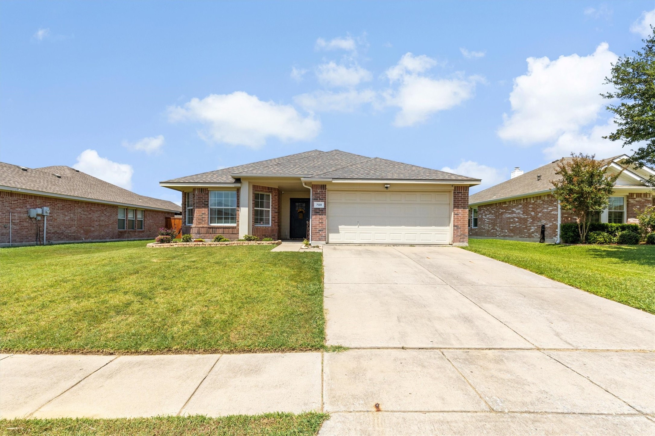 708 Alabaster Way