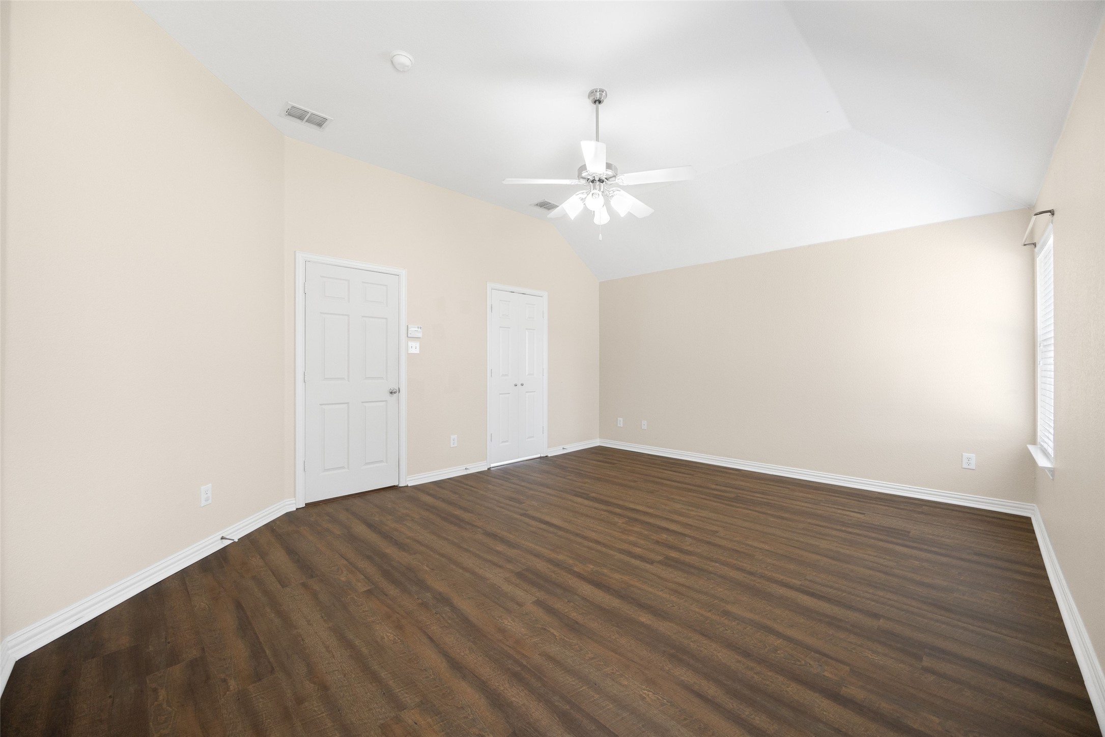 1031 Fleetwood Cove Drive