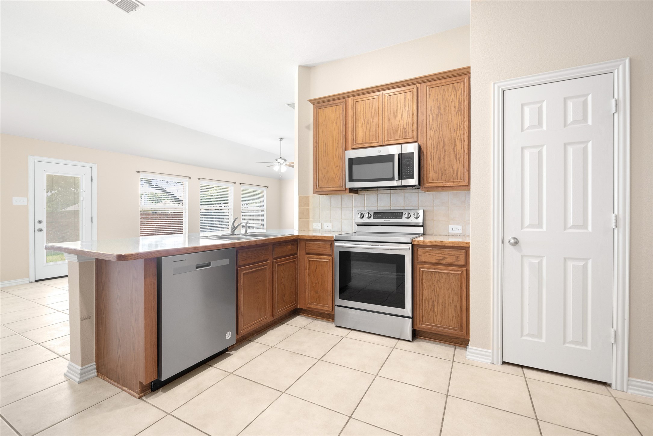 1031 Fleetwood Cove Drive