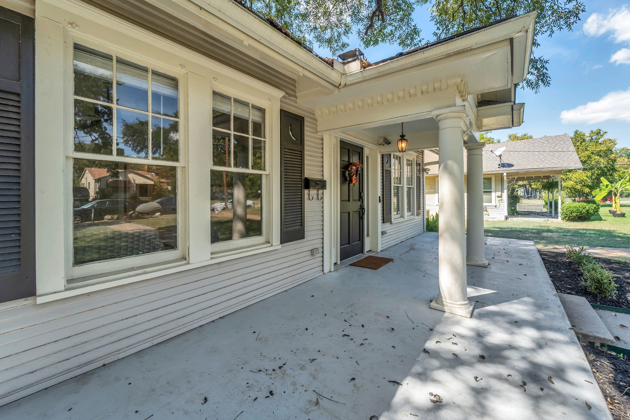 201 Pecan Street