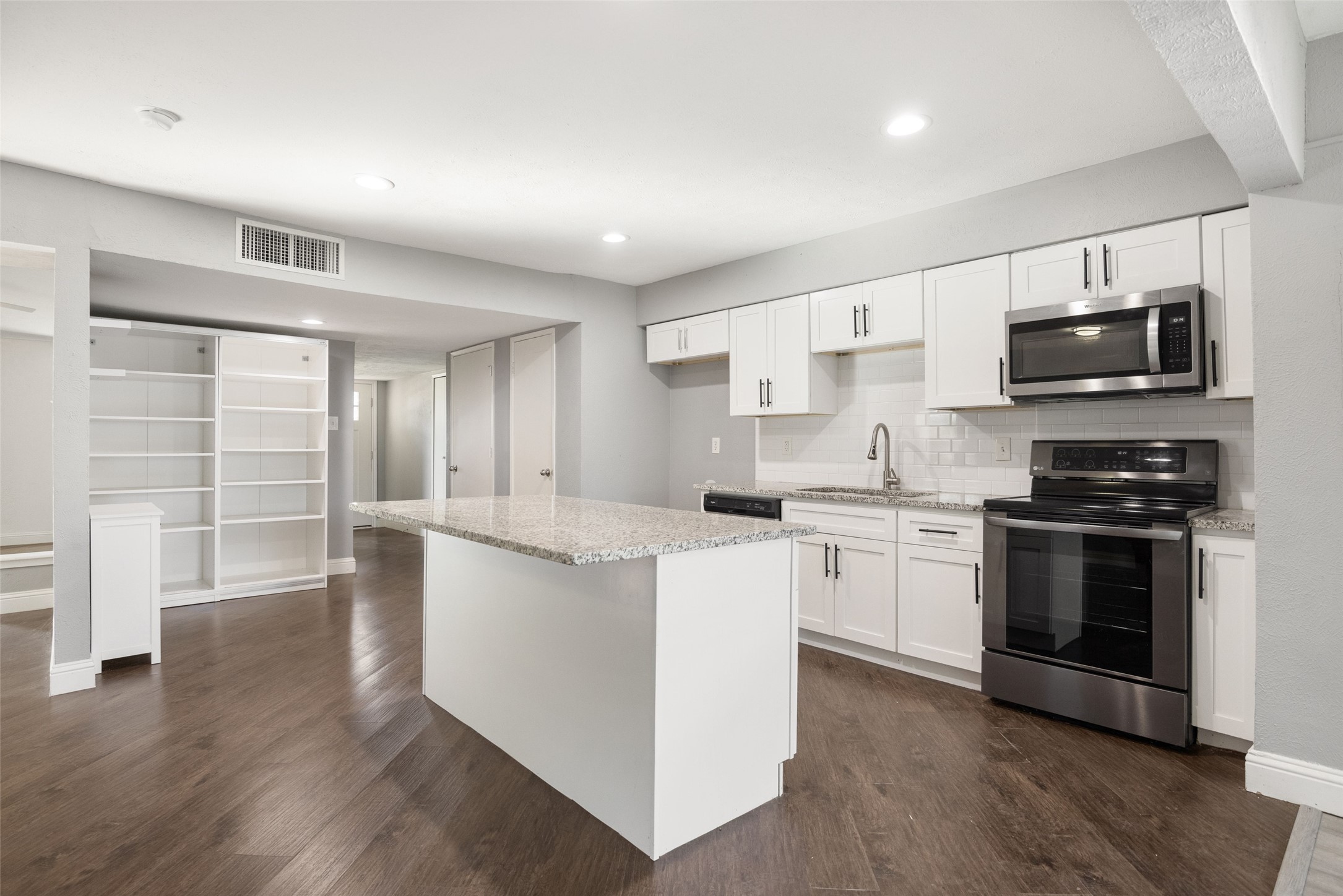 4924 Wagner Drive