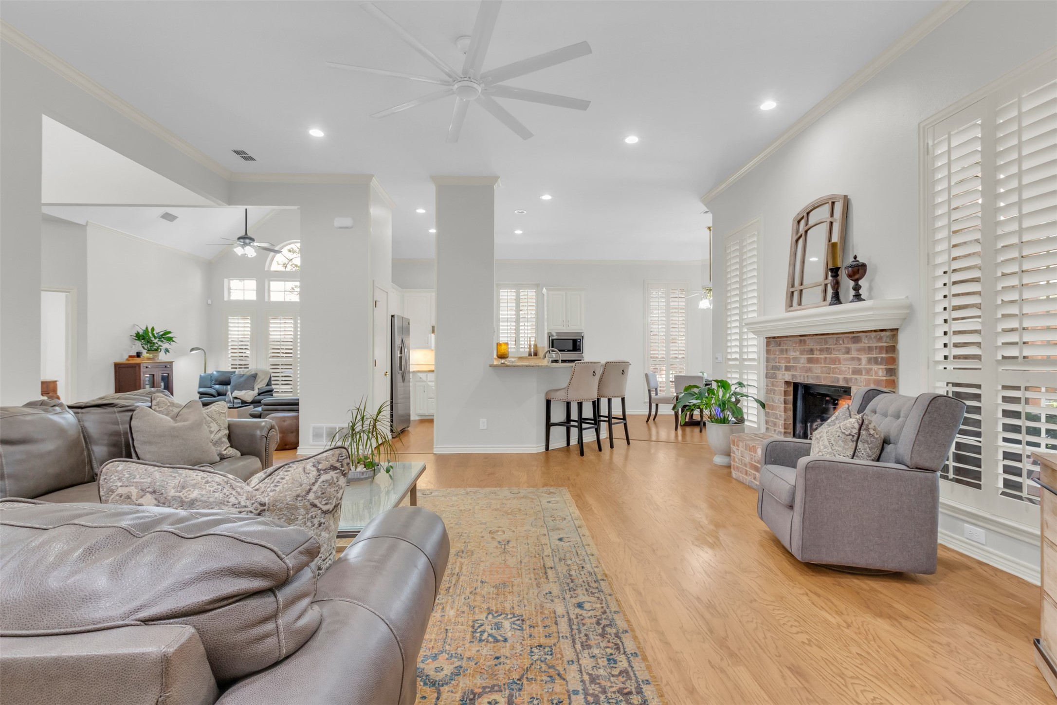 5907 La Cumbre Drive