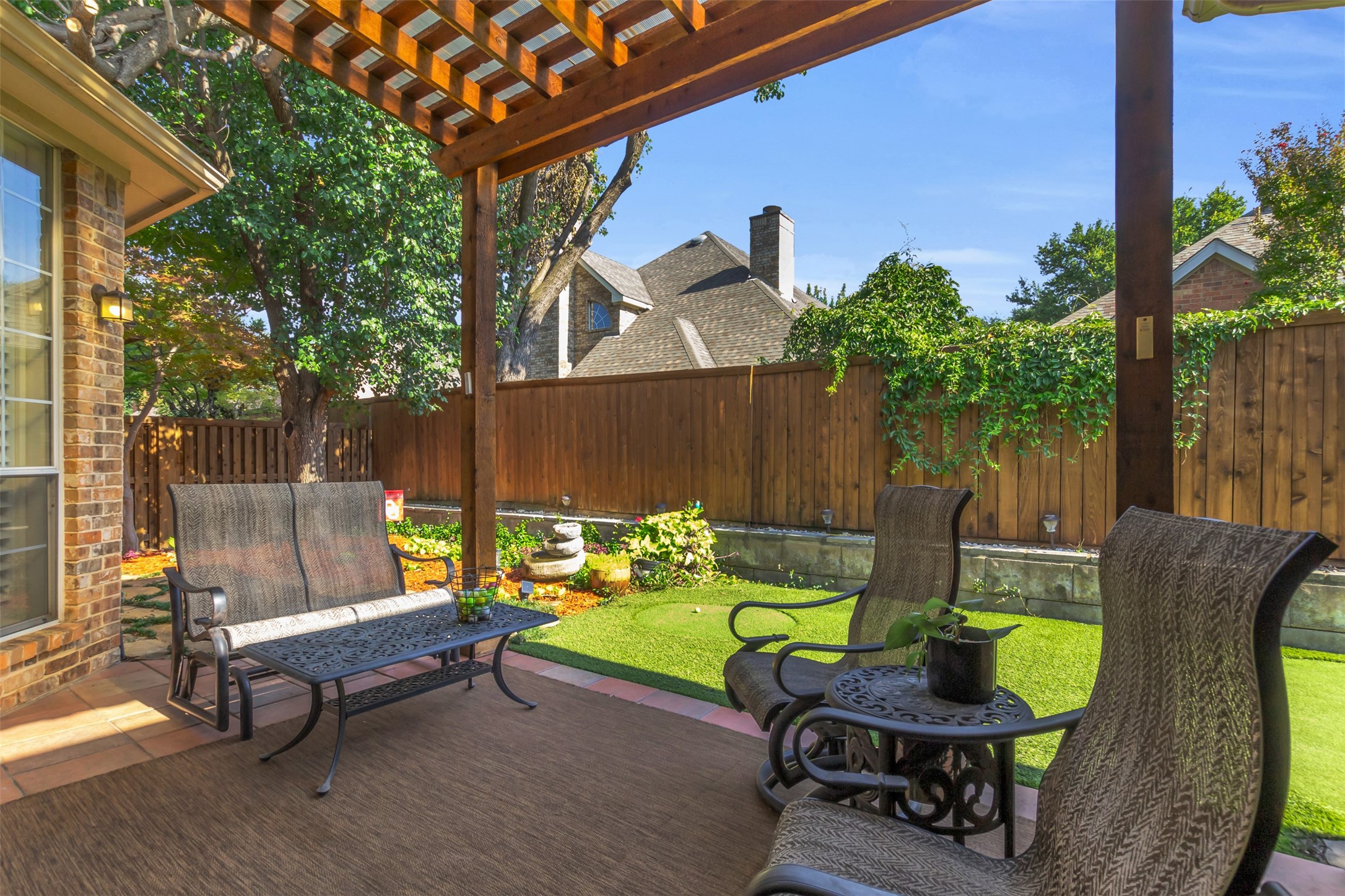 5907 La Cumbre Drive