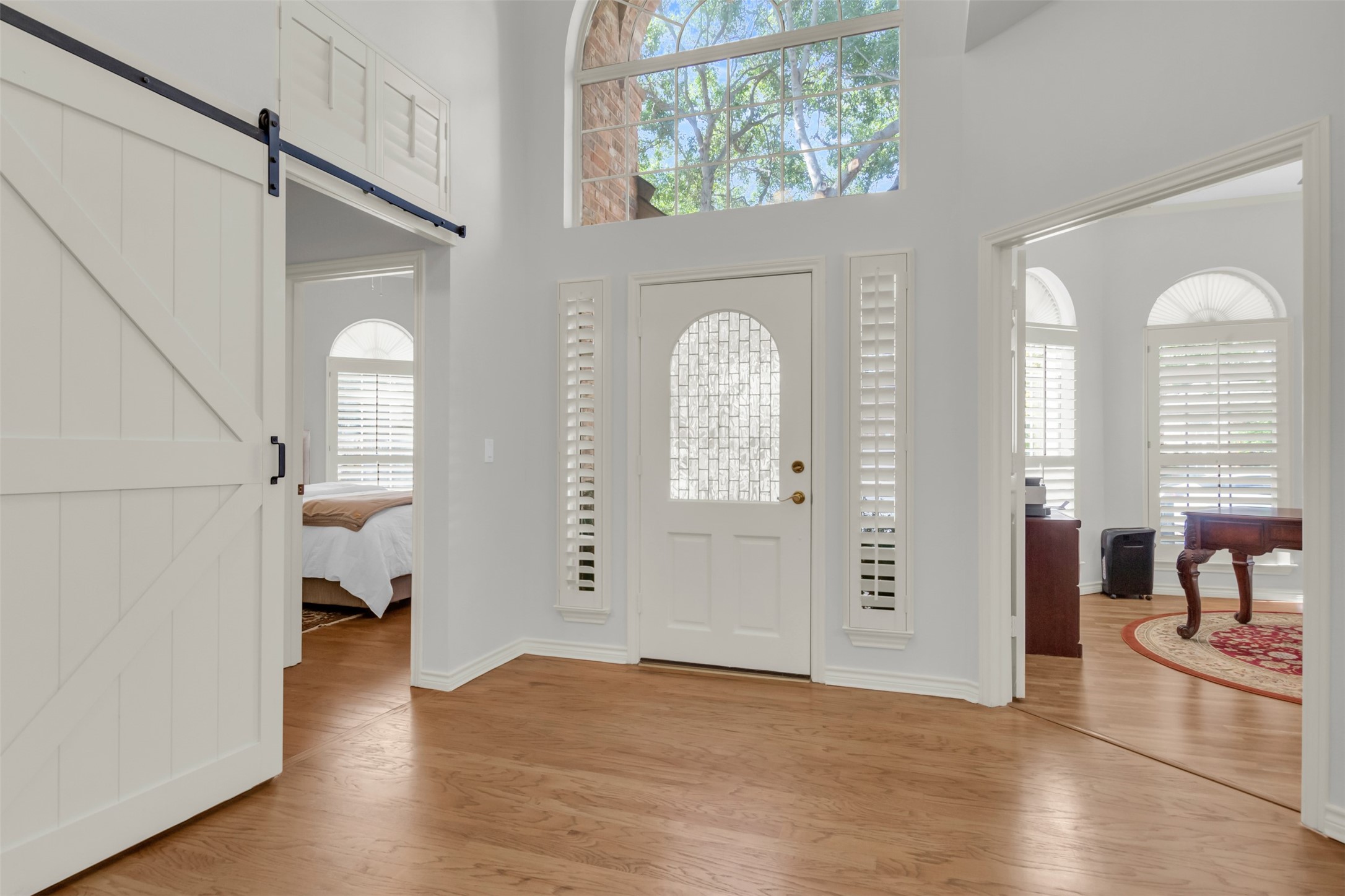 5907 La Cumbre Drive