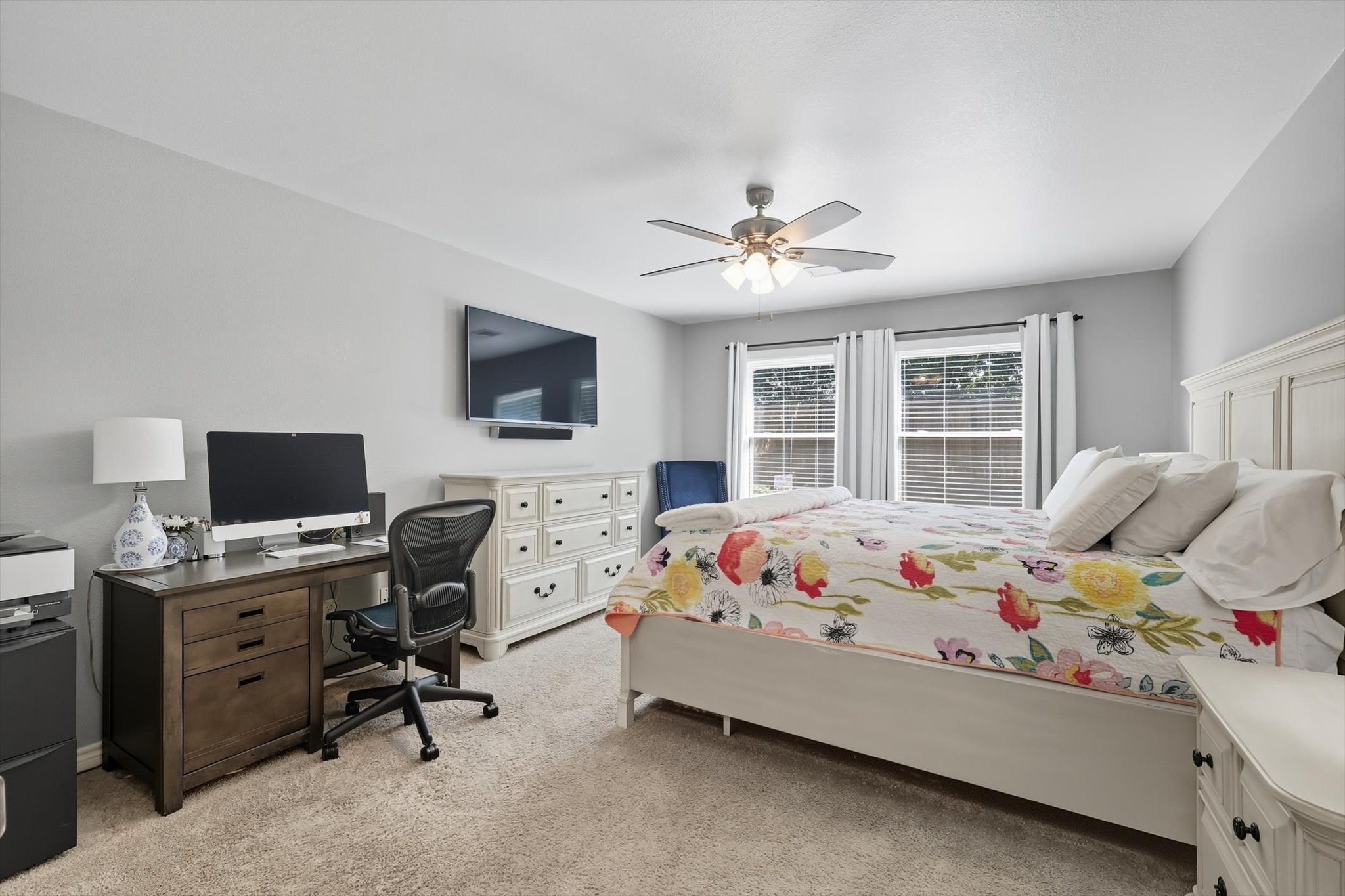 2216 Lilac Circle