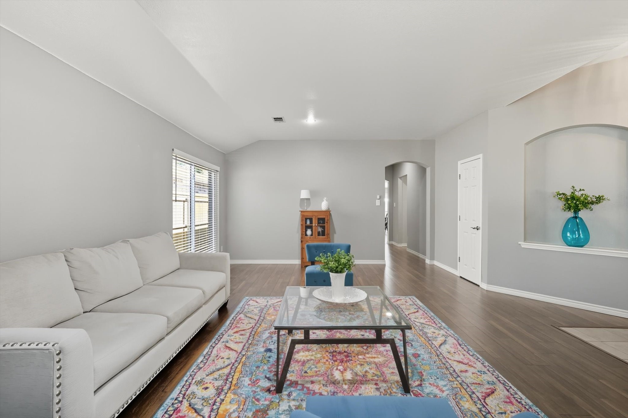 2216 Lilac Circle