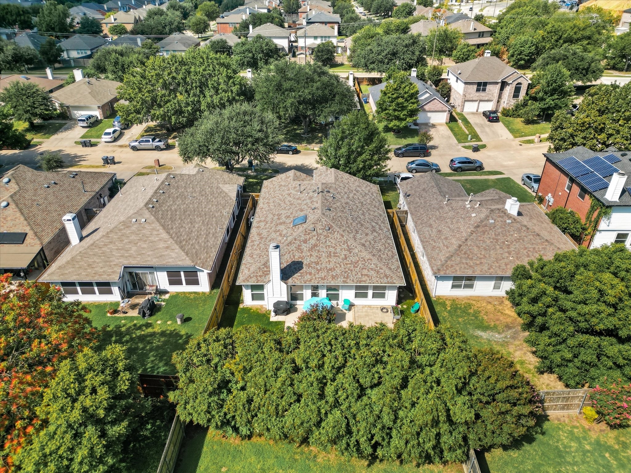 2216 Lilac Circle