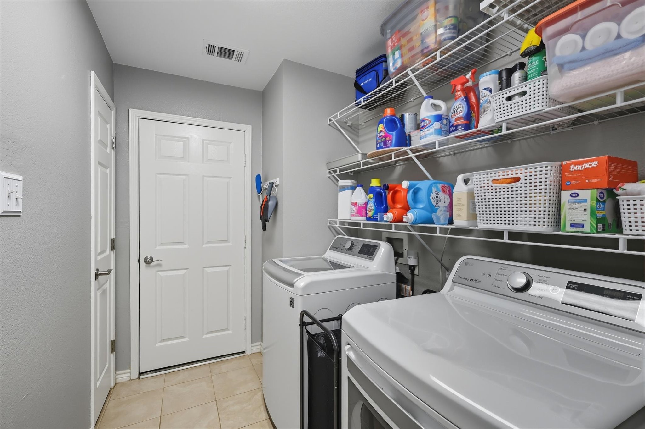 2216 Lilac Circle