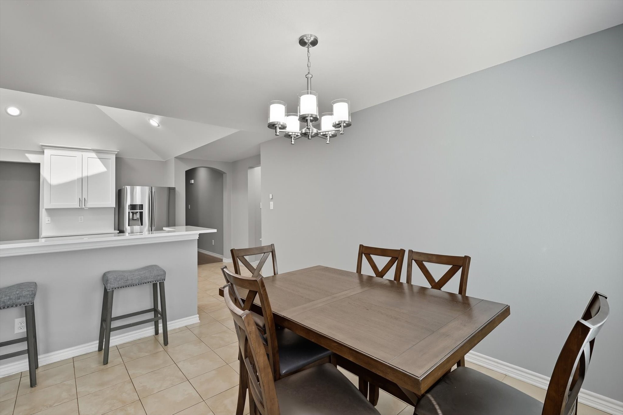 2216 Lilac Circle