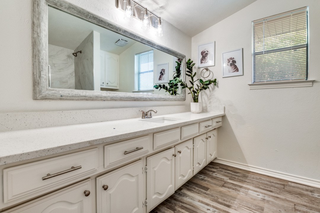 613 Worley Glen Avenue