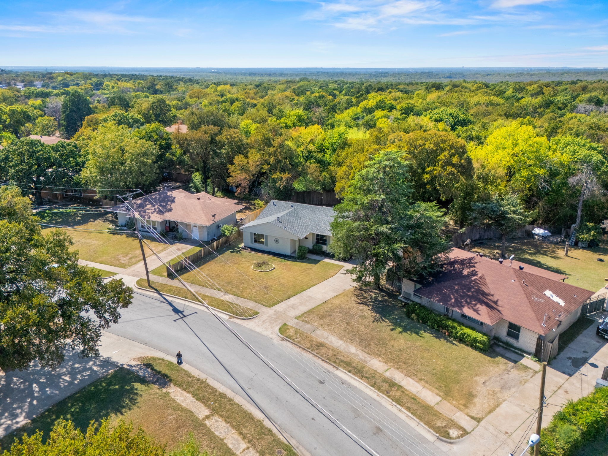 2215 Mack Lane