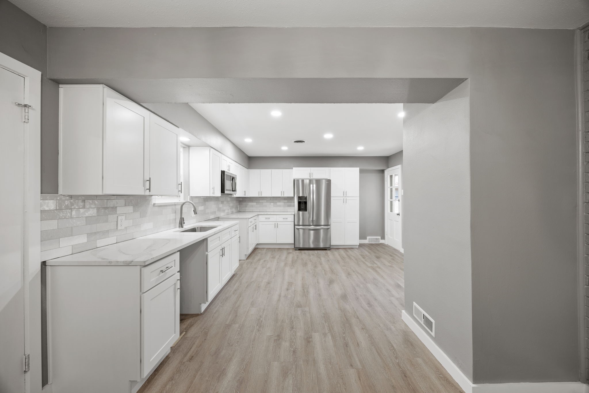 2215 Mack Lane