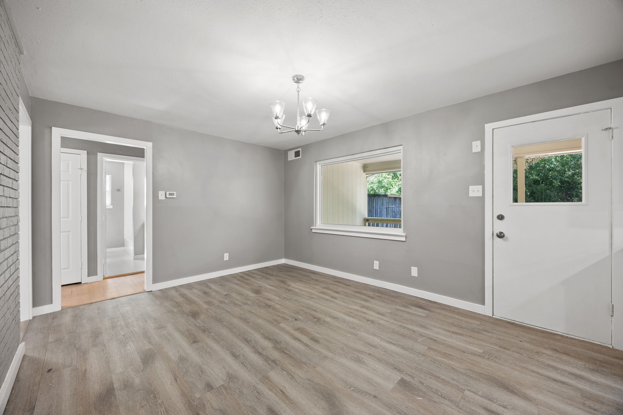 2215 Mack Lane