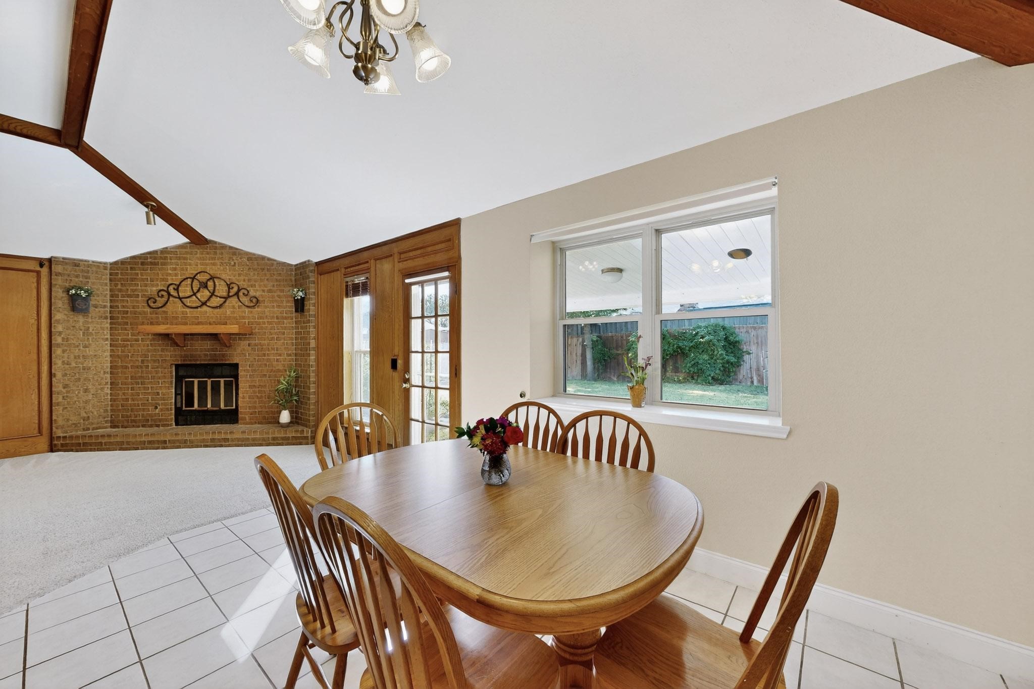 1109 Candlewood Drive