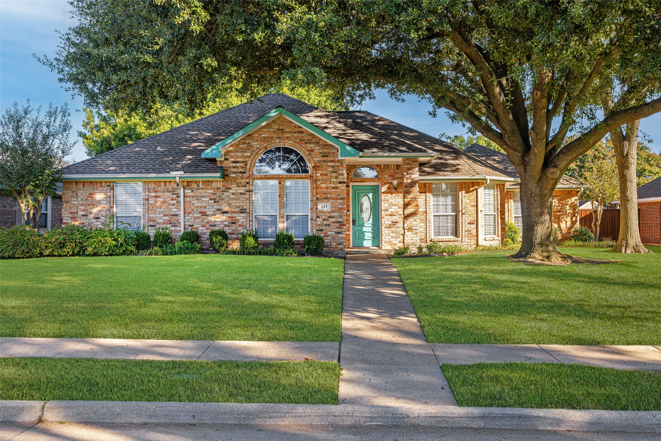 811 Forest Edge Lane