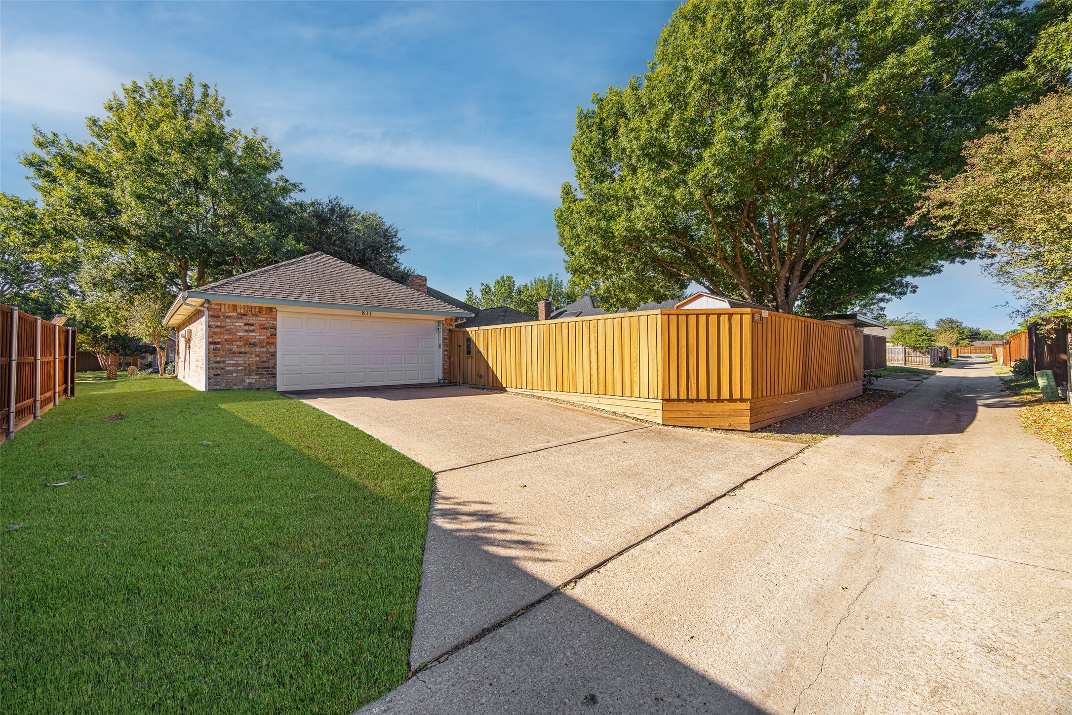 811 Forest Edge Lane