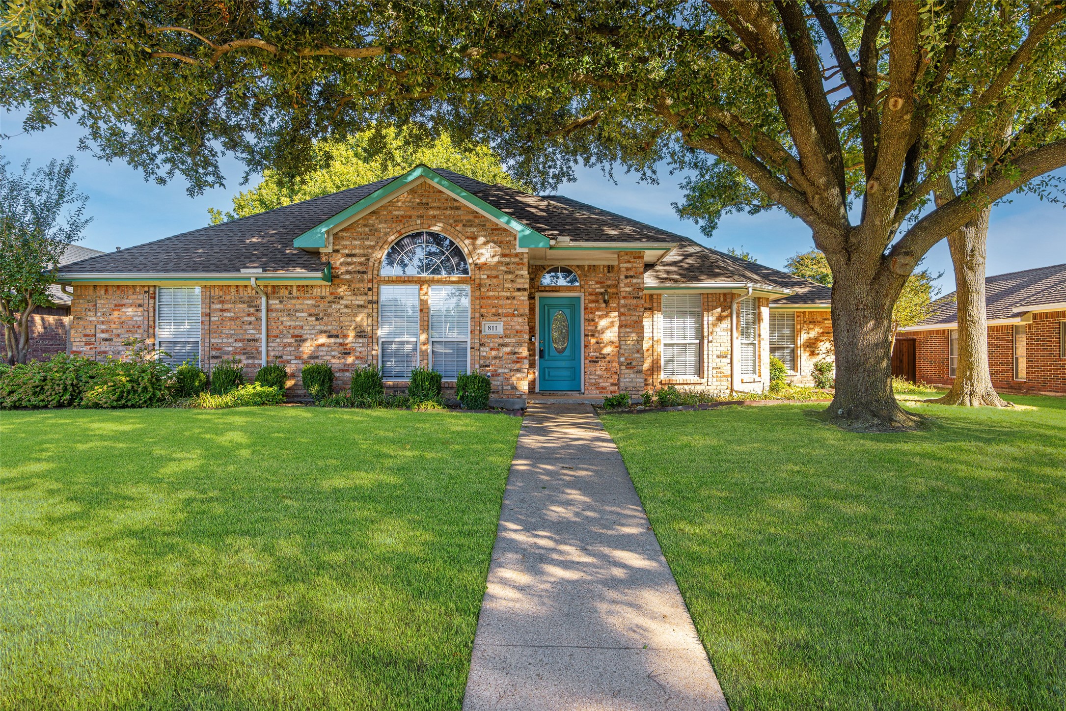 811 Forest Edge Lane