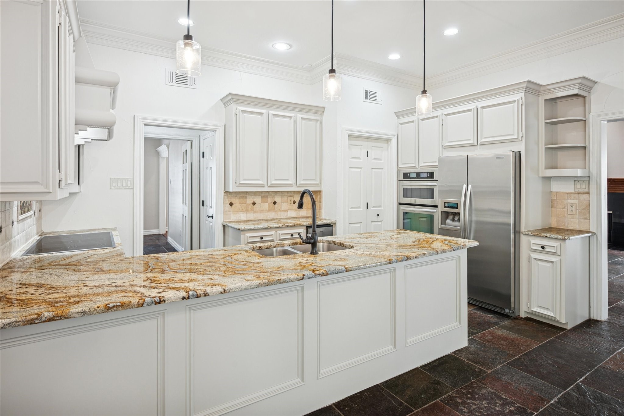 7513 Fitchburg Avenue