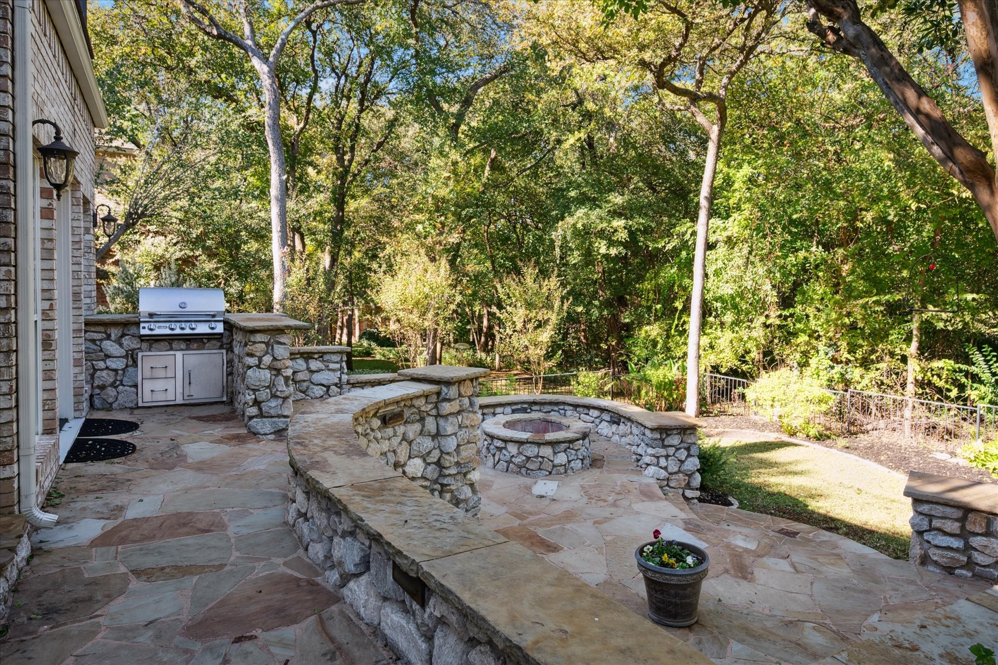 7513 Fitchburg Avenue