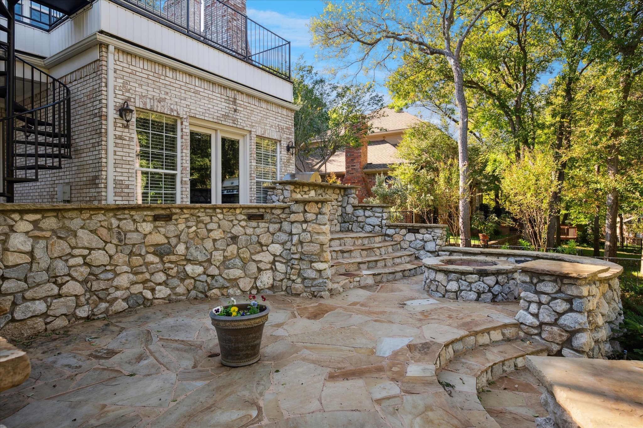 7513 Fitchburg Avenue