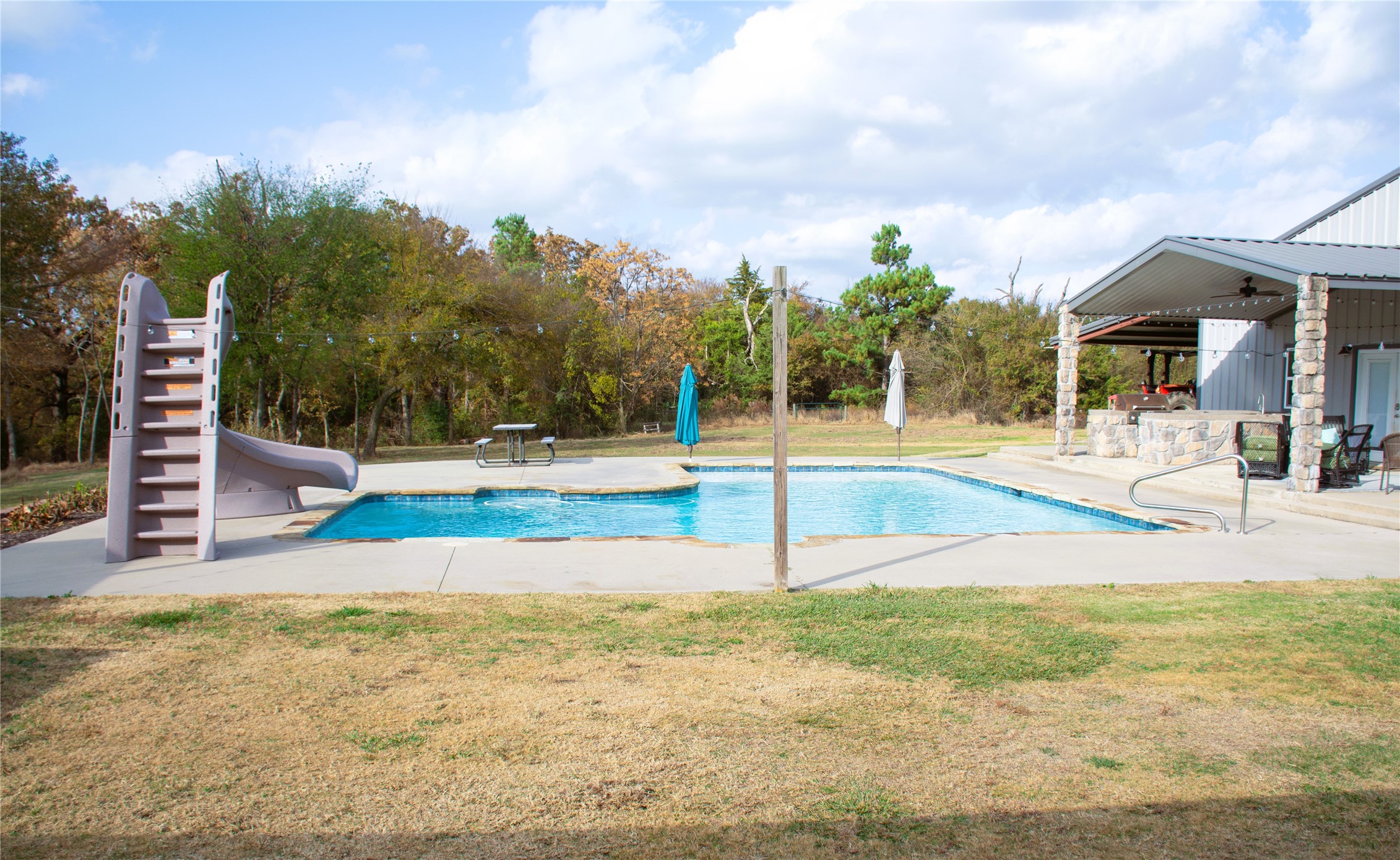 1550 County Road 3385