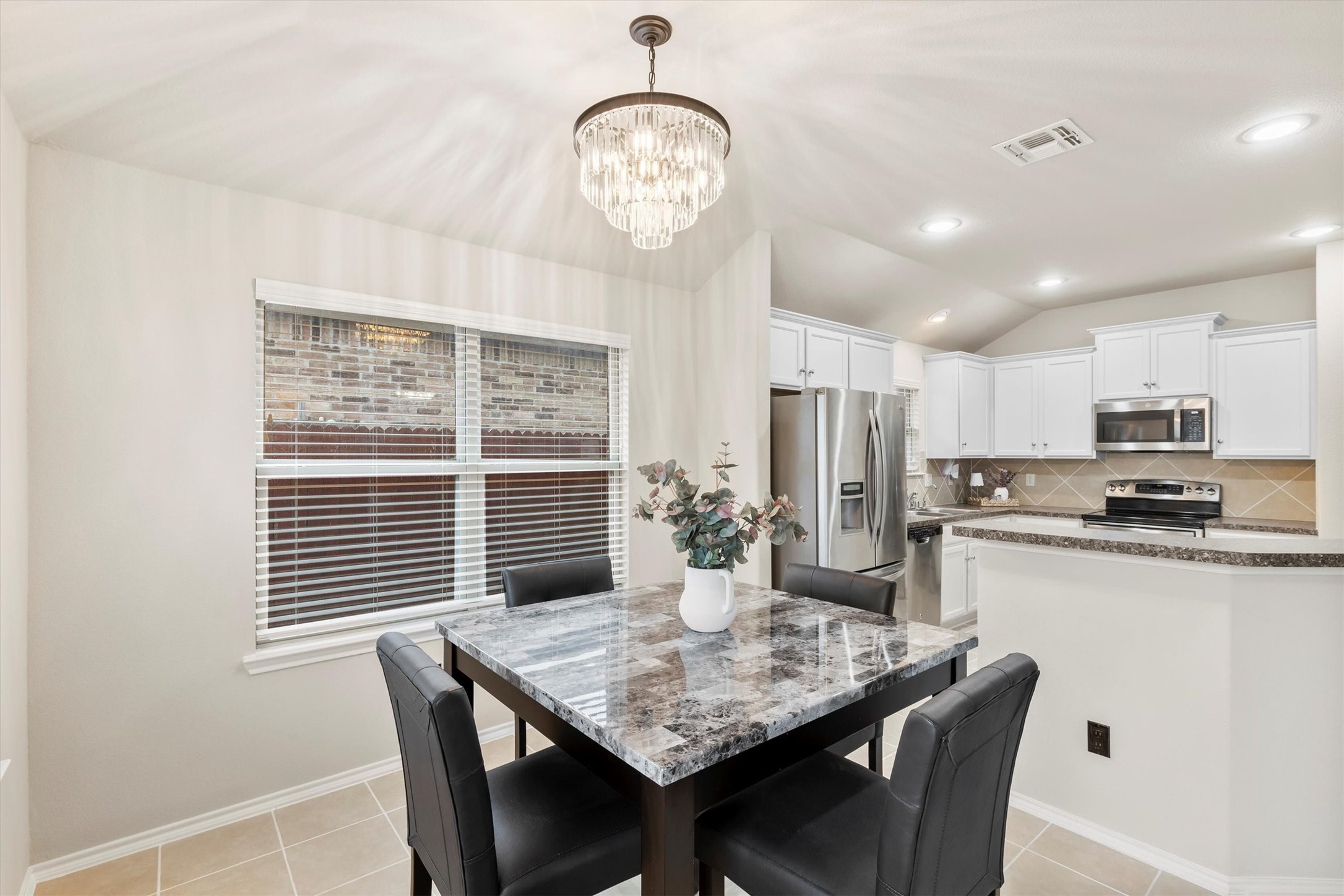 1806 Big Delta Street