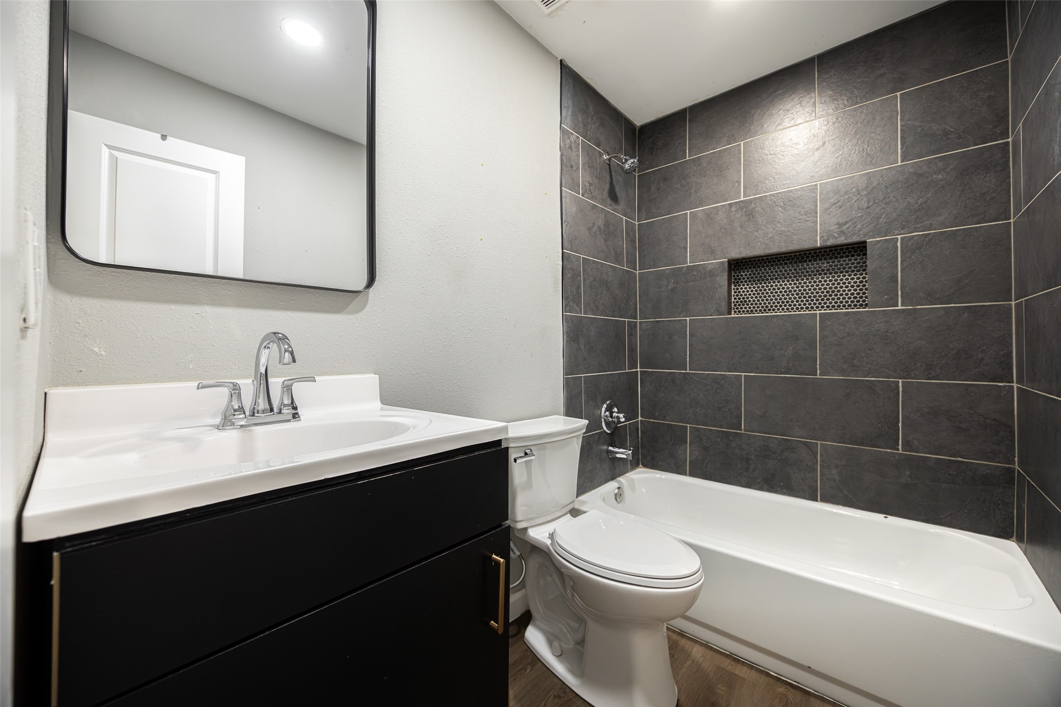 4020 Oleander Trail