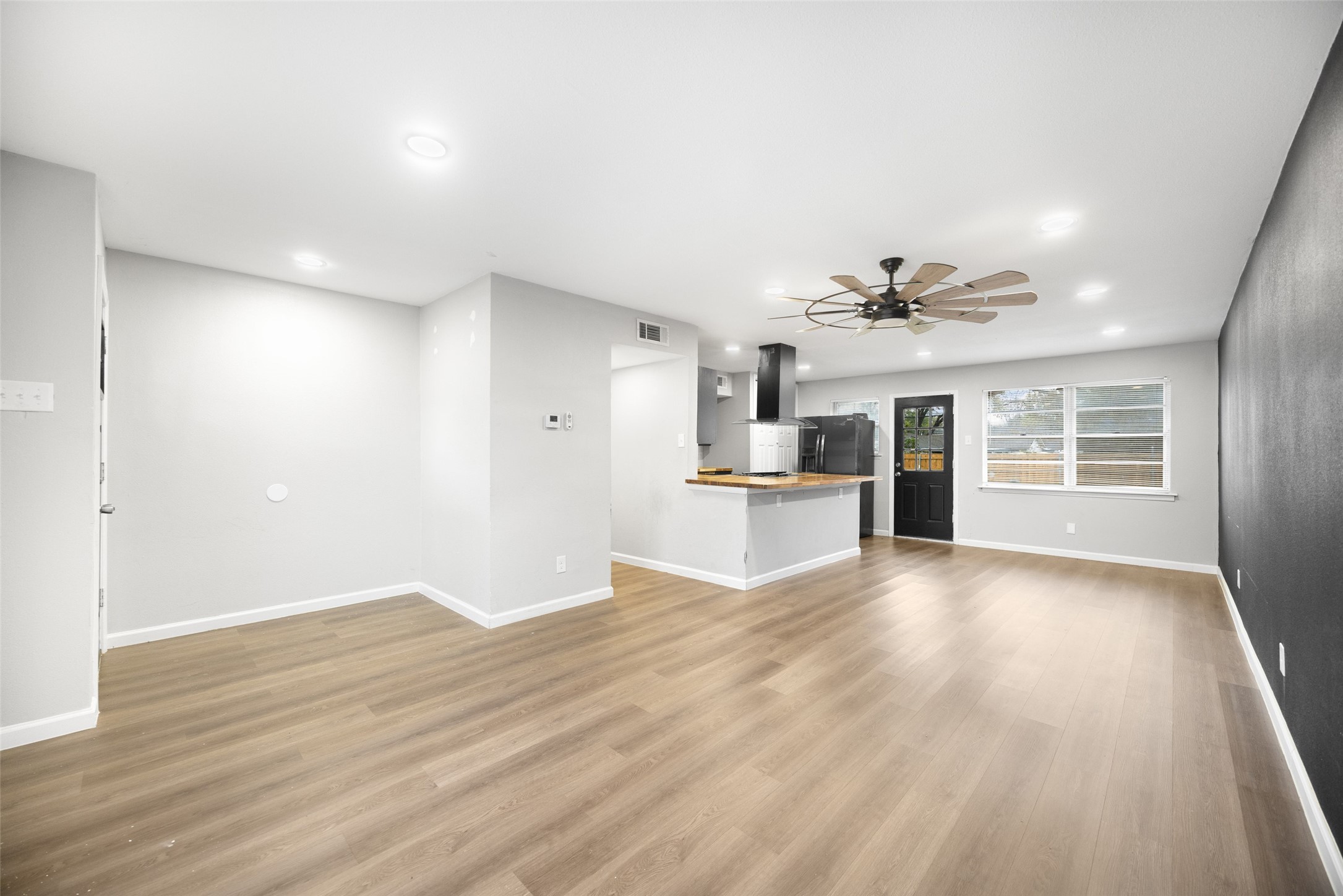 4020 Oleander Trail