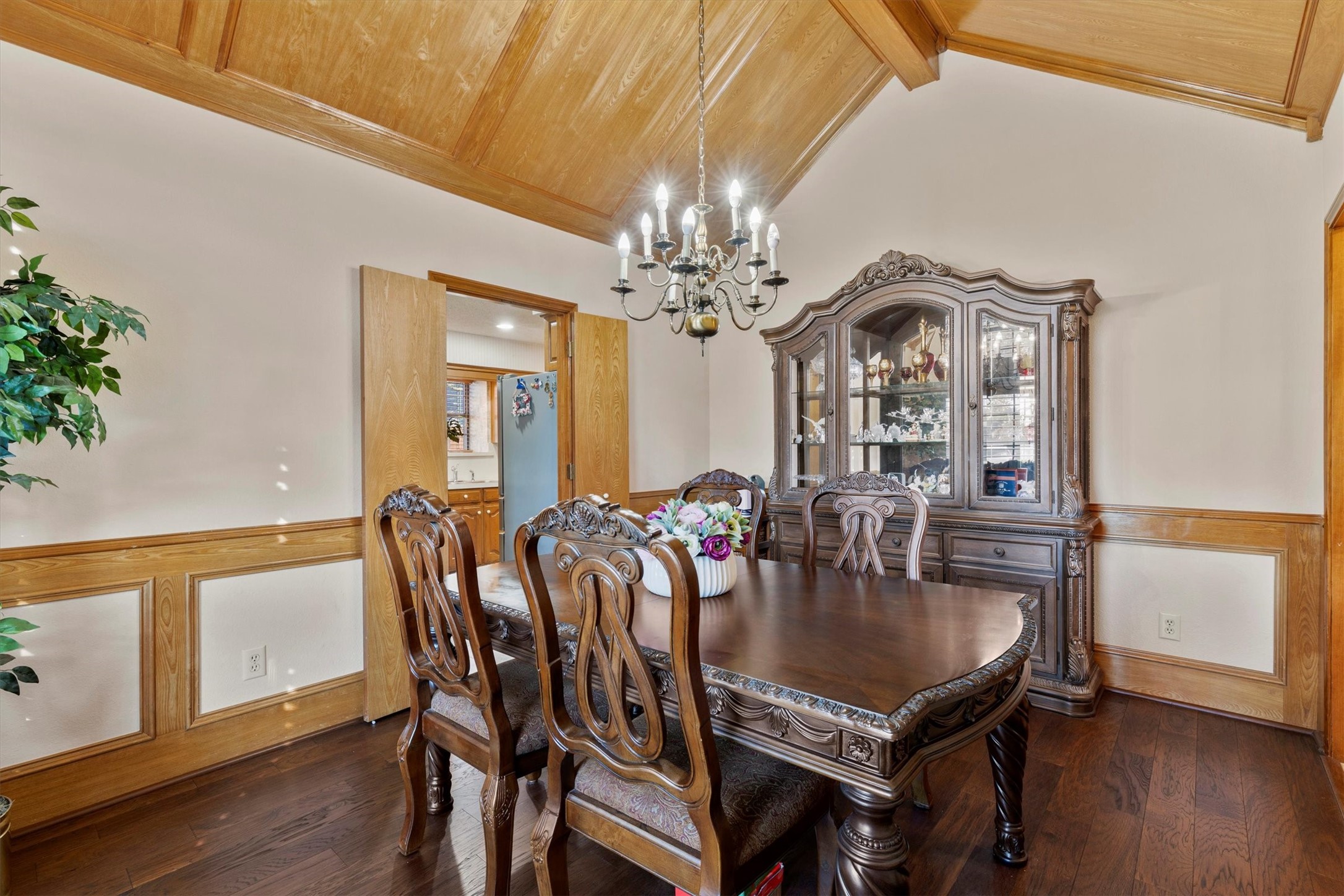 2903 Laguna Court