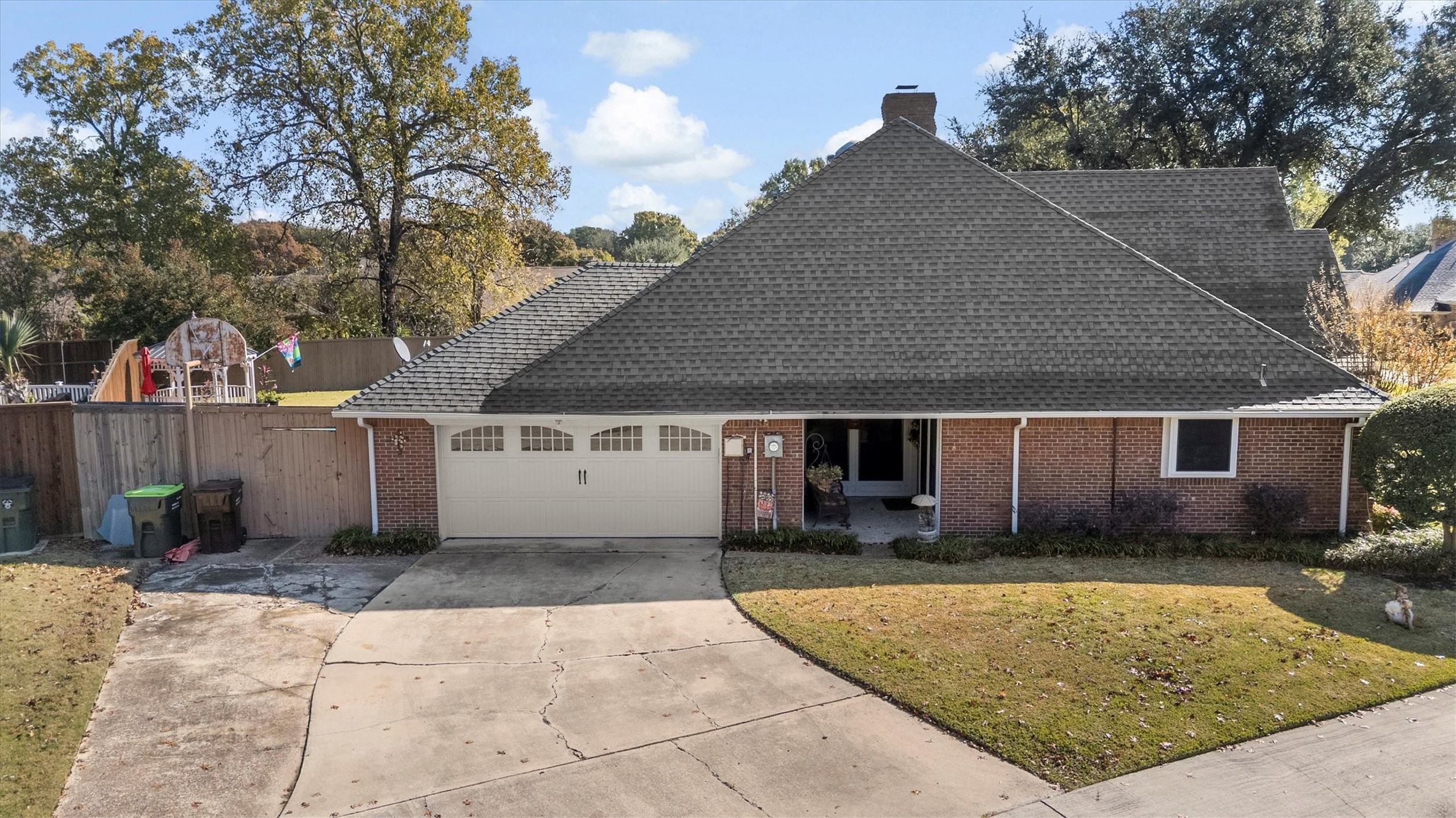 2903 Laguna Court