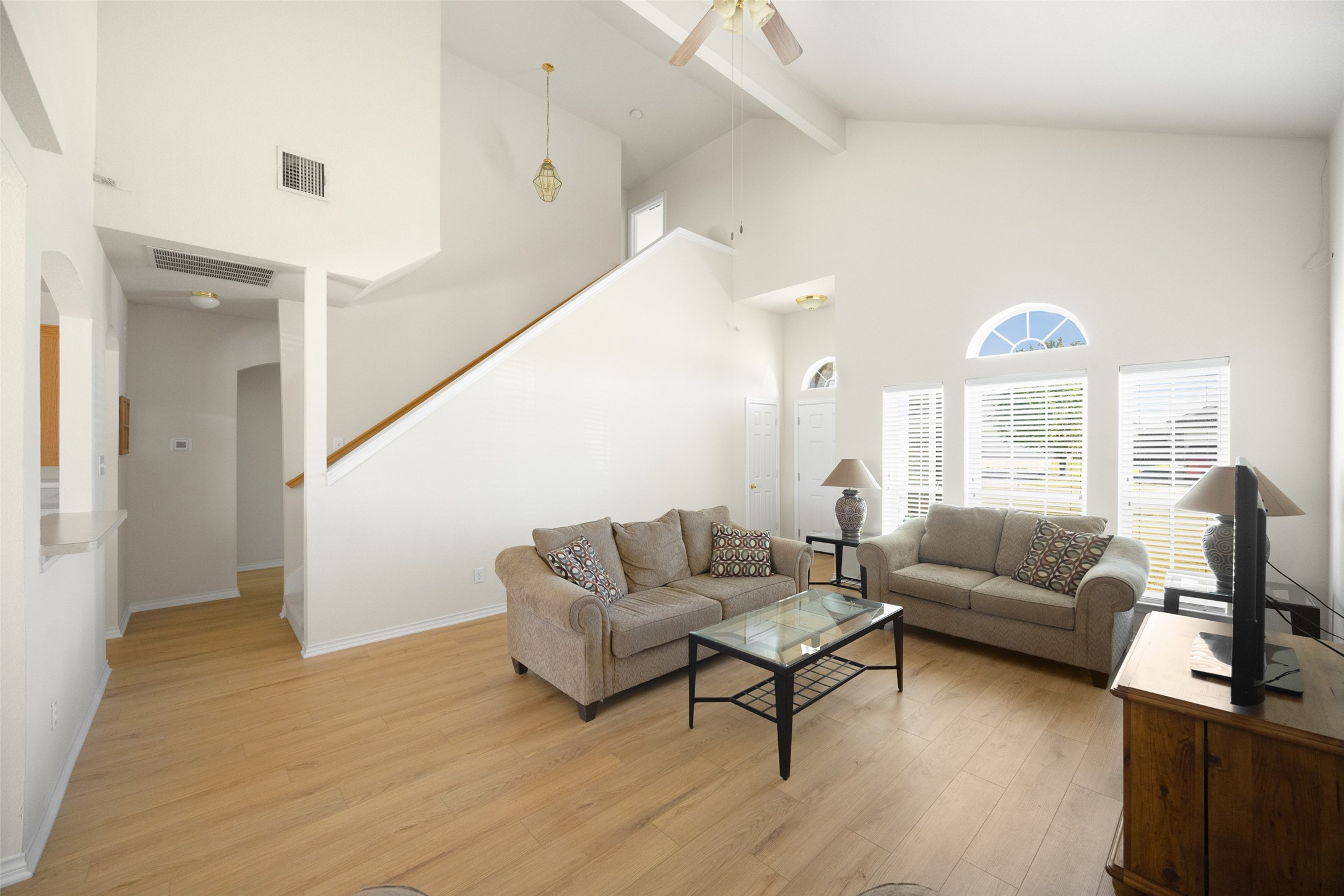 3023 Lake Ridge Drive