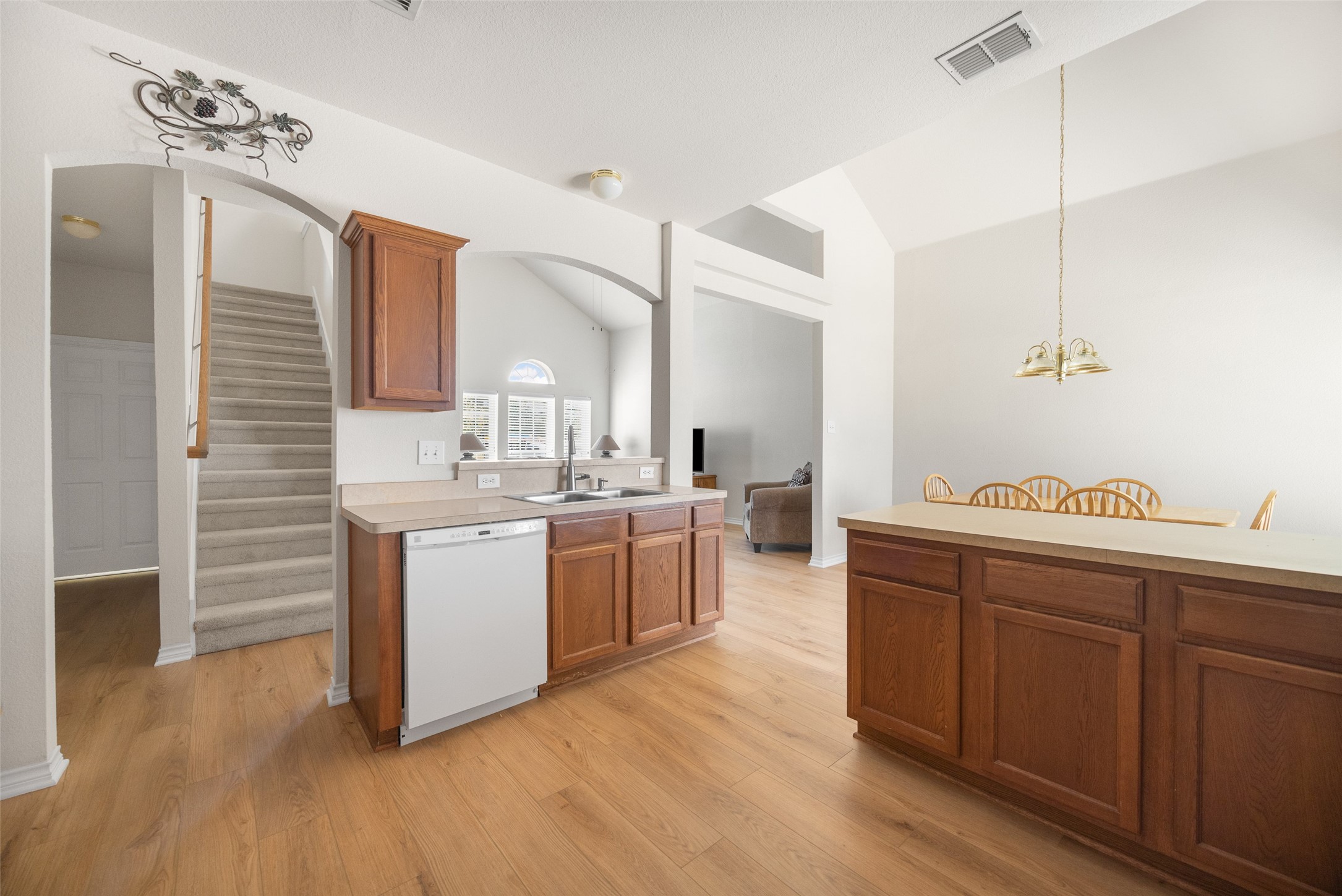 3023 Lake Ridge Drive