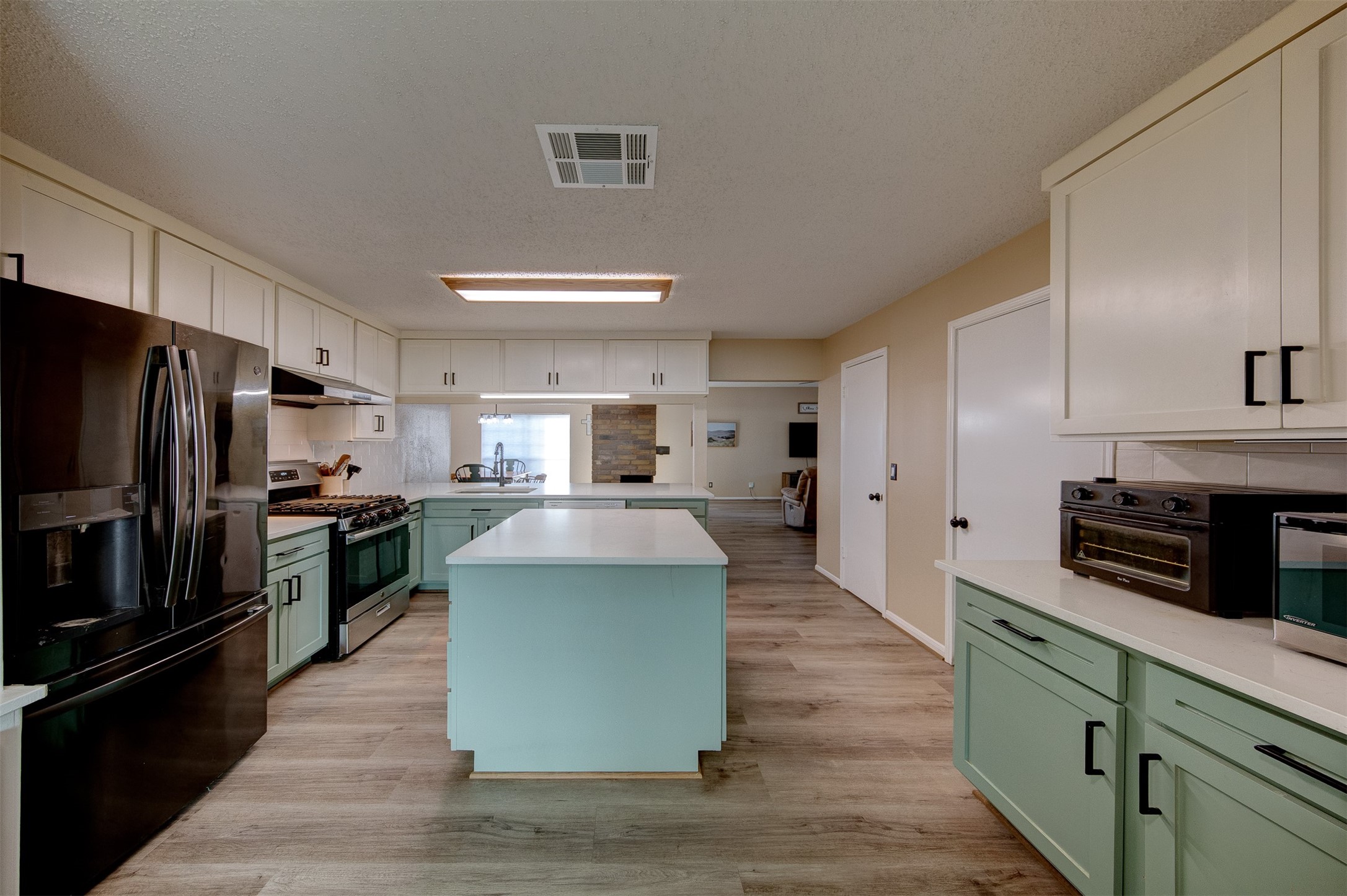 2703 Village Mills Drive